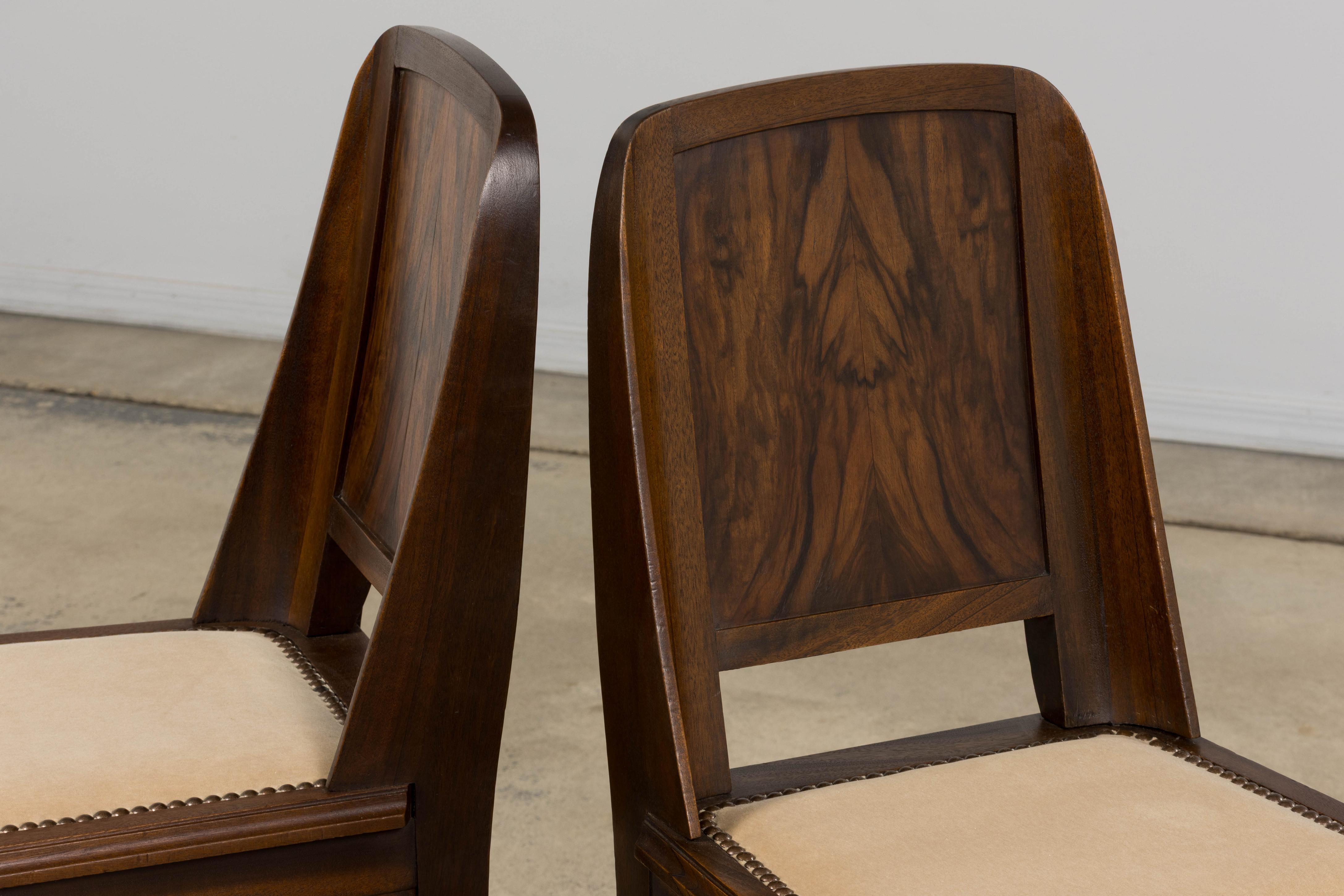 Sedie da pranzo Art Deco francese degli anni '30 in mogano con velluto beige - Set di 6 in vendita 10