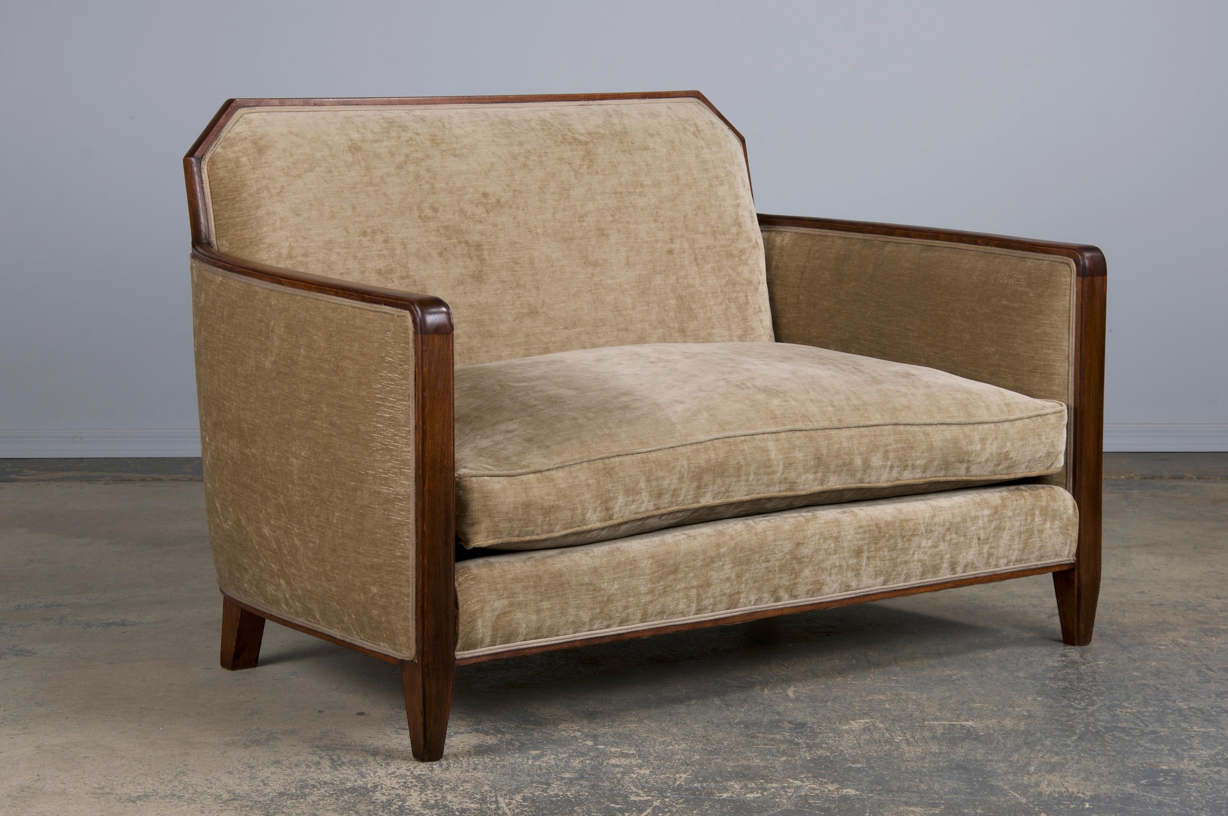 1930s French Art Deco Maple Club Chairs and Loveseat W/ Beige Velvet - Set of 3 6