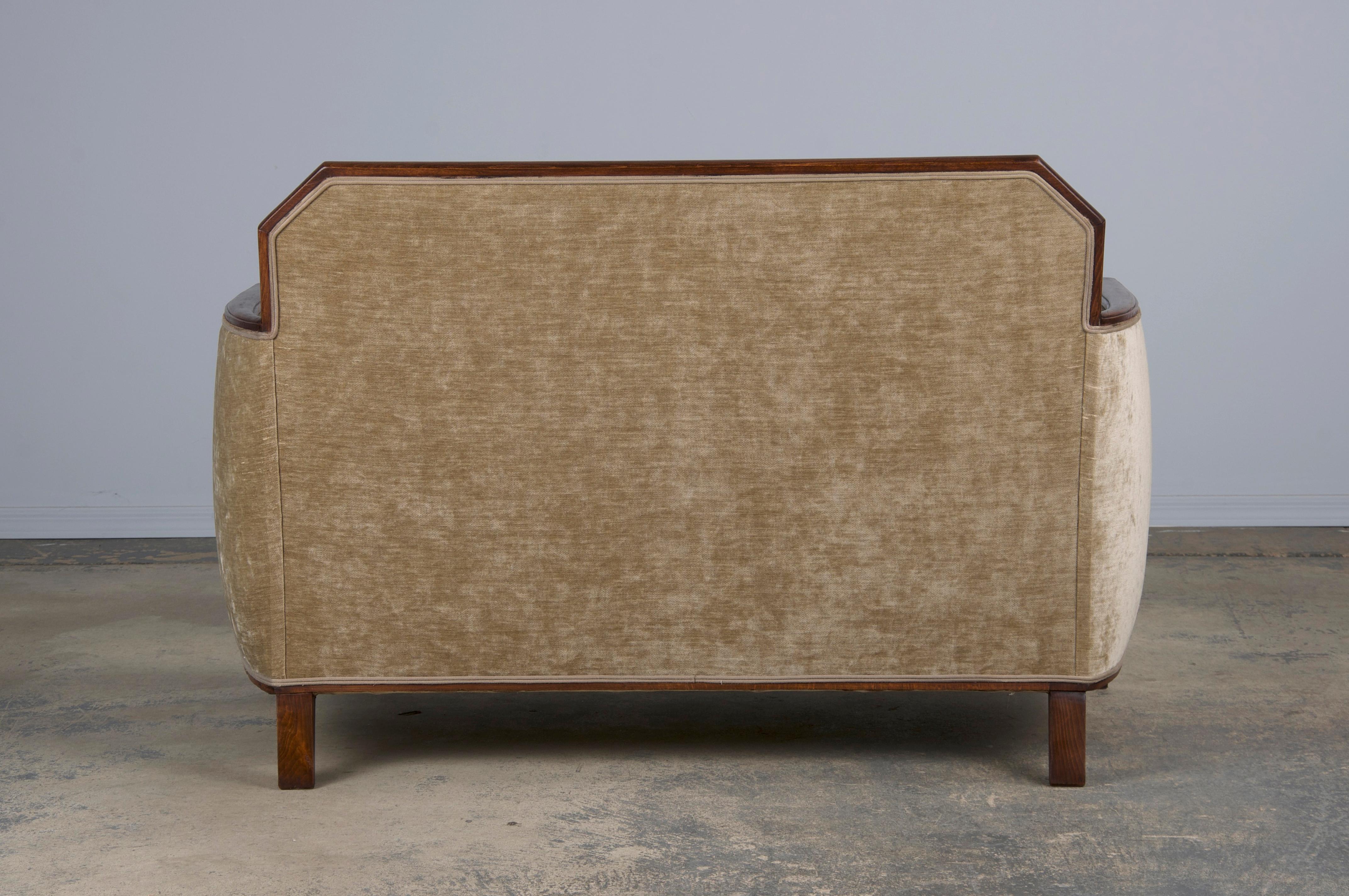1930s French Art Deco Maple Club Chairs and Loveseat W/ Beige Velvet - Set of 3 15