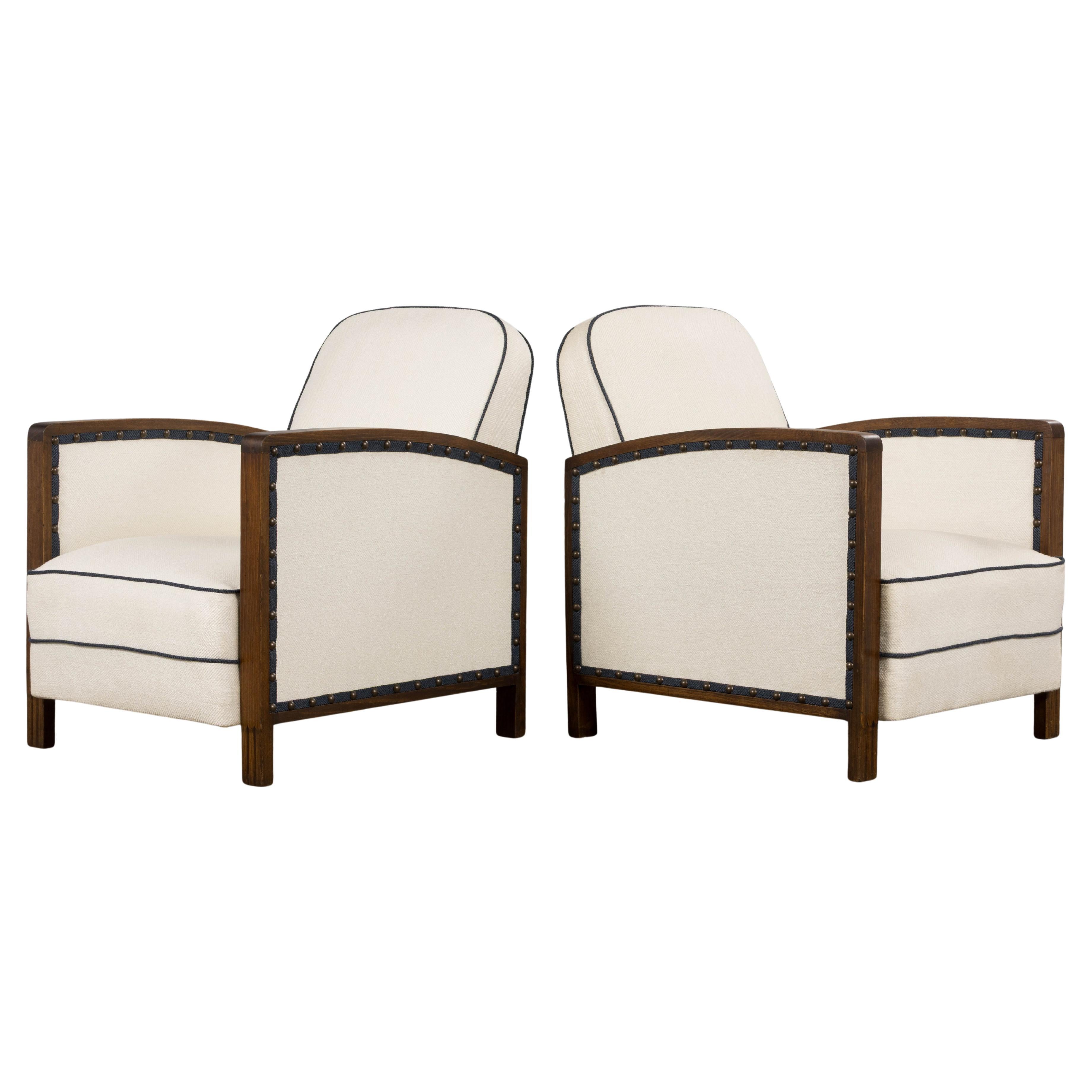 1930s French Art Deco Maple Club Chairs in Cotton White- A Pair For Sale