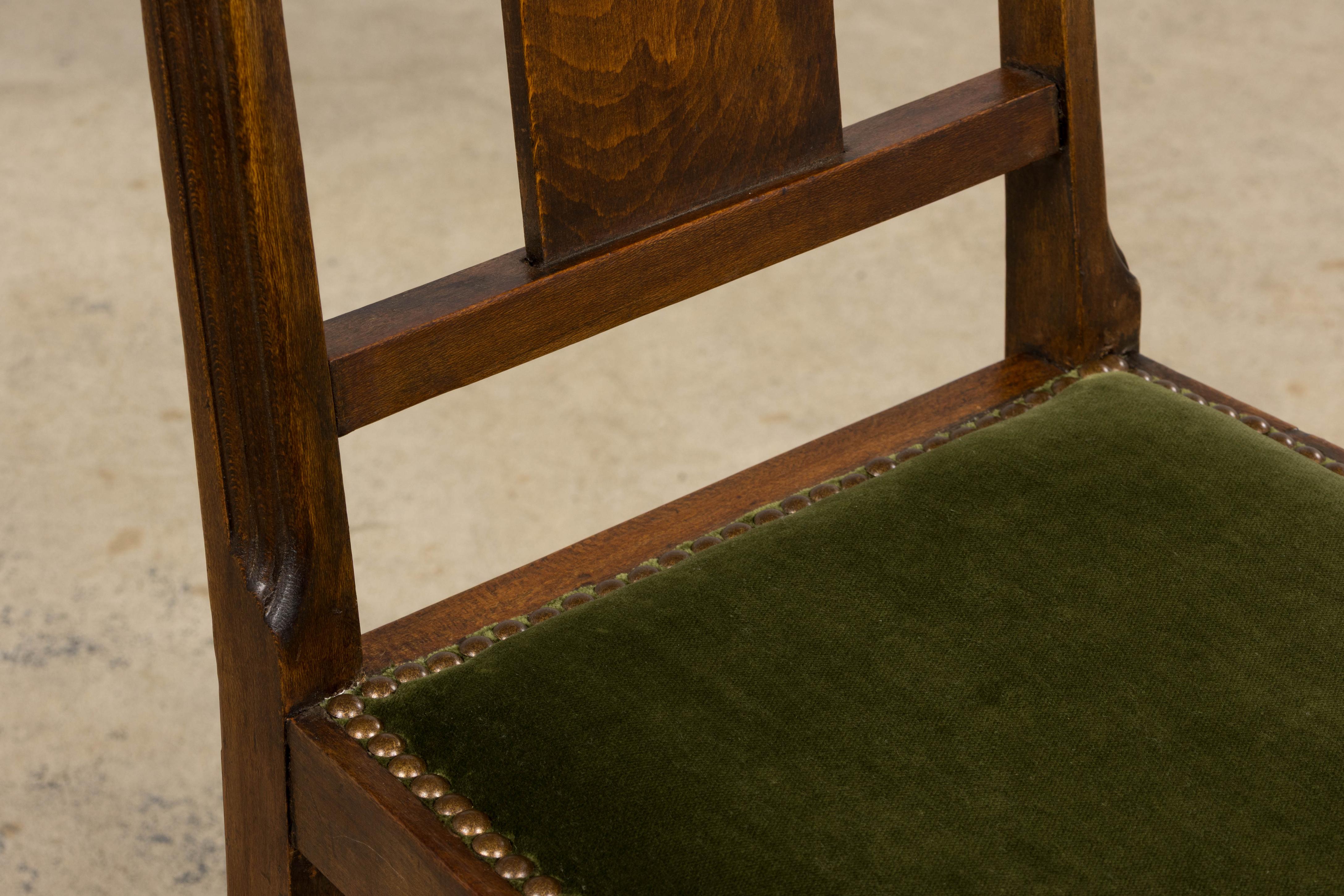 Chaises de salle à manger en érable Art Deco français des années 1930 avec velours vert olive - Lot de 6 en vente 4