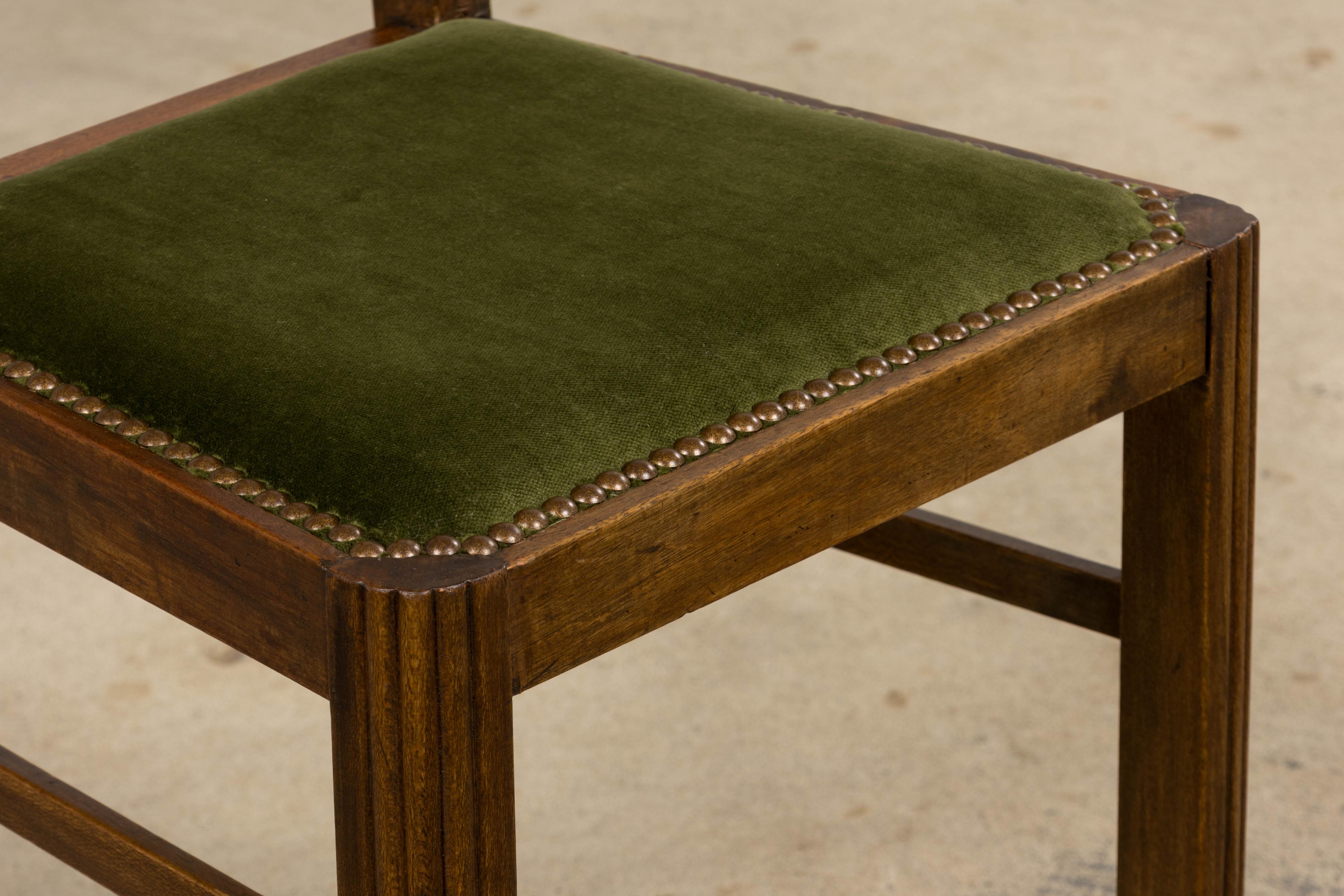 Chaises de salle à manger en érable Art Deco français des années 1930 avec velours vert olive - Lot de 6 en vente 11