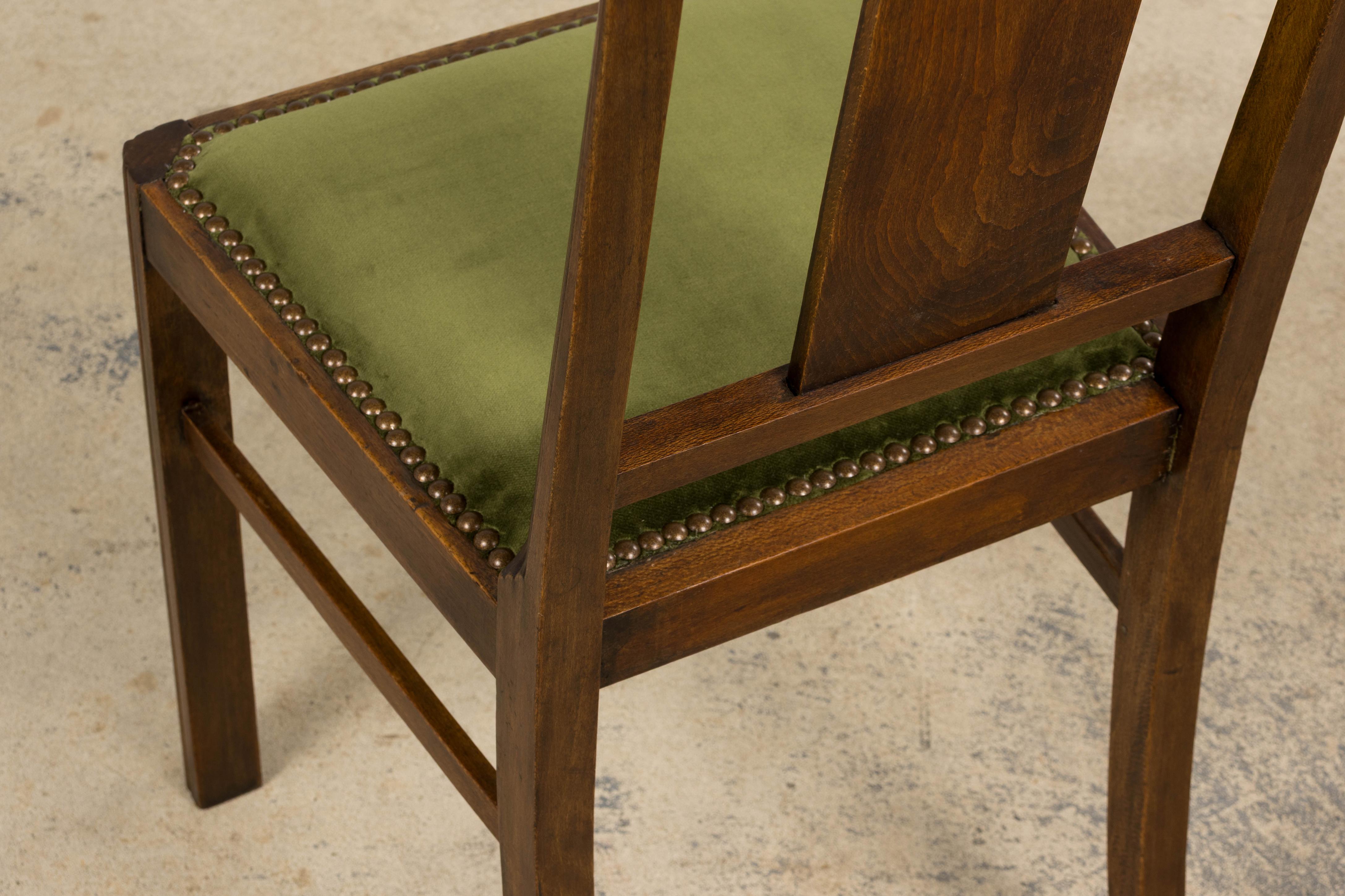 Chaises de salle à manger en érable Art Deco français des années 1930 avec velours vert olive - Lot de 6 en vente 12