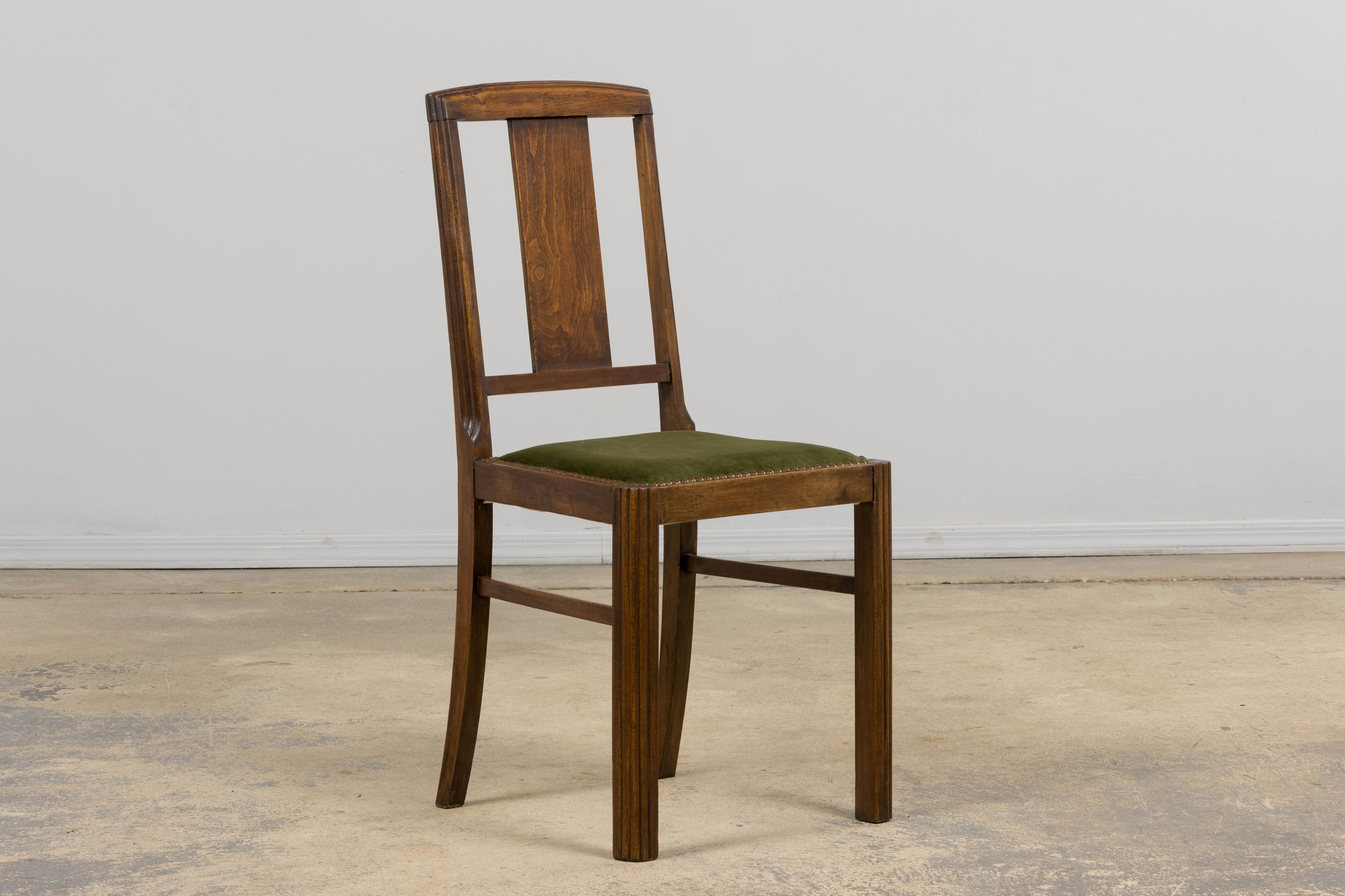 Chaises de salle à manger en érable Art Deco français des années 1930 avec velours vert olive - Lot de 6 en vente 2