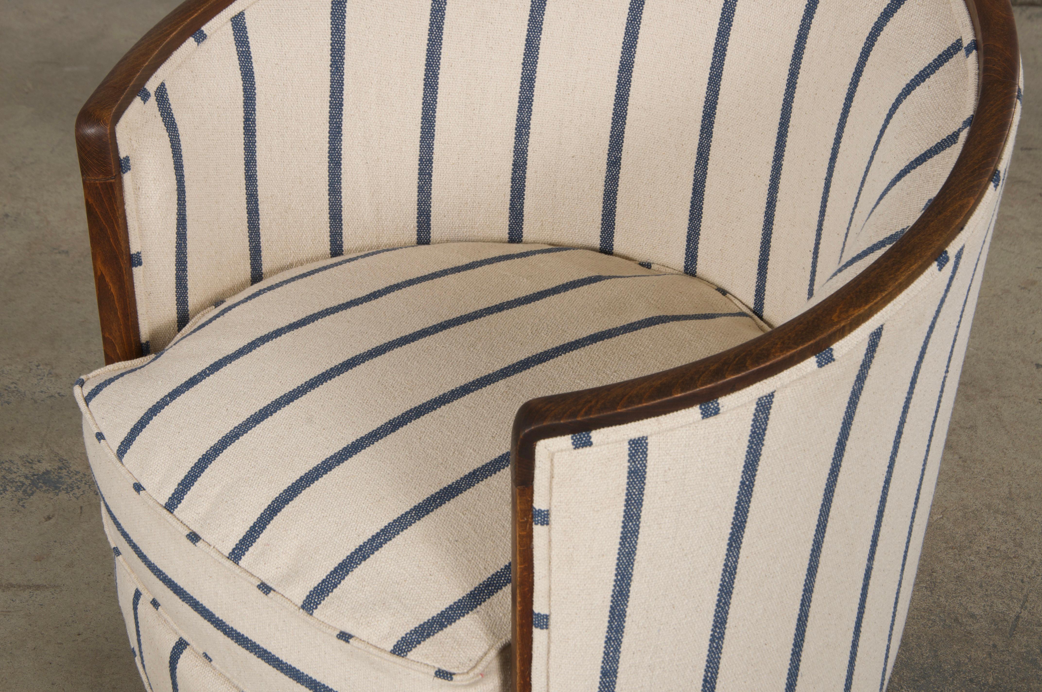1930s French Art Deco Maple Tub Chairs in Striped Fabric - A Pair 9