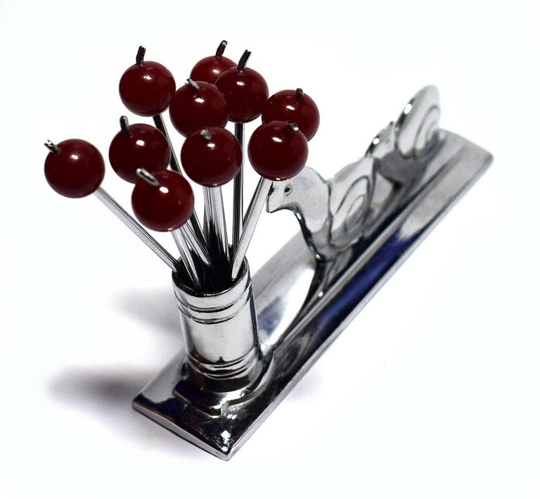 1930s French Art Deco Novelty Chrome Cocktail Stick Holder with Chasing