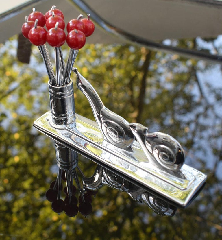 1930s French Art Deco Novelty Chrome Cocktail Stick Holder with Chasing