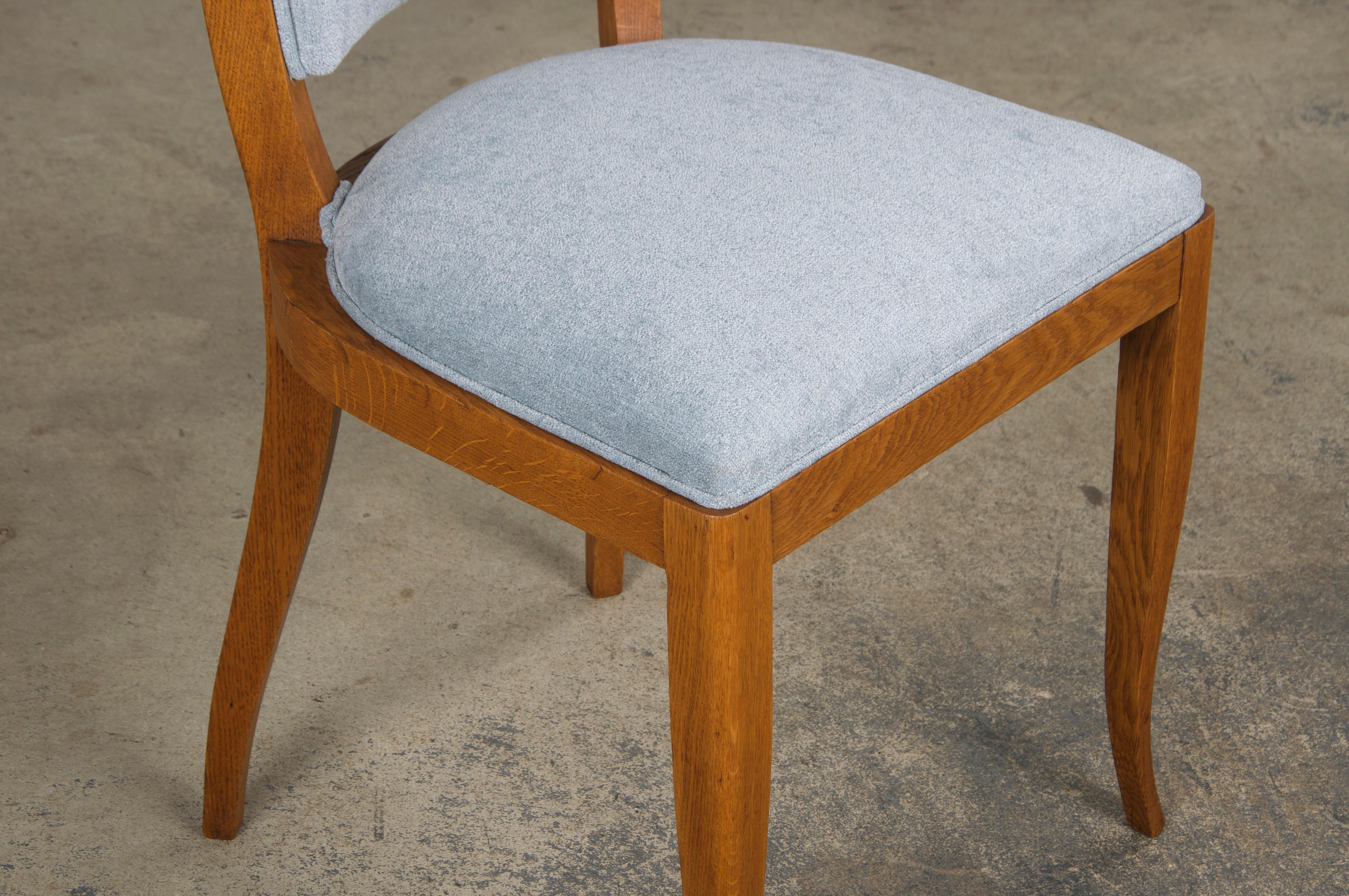 1930s French Art Deco Oak Dining Chairs in Dusty Blue Chenille - Set of 6 For Sale 4