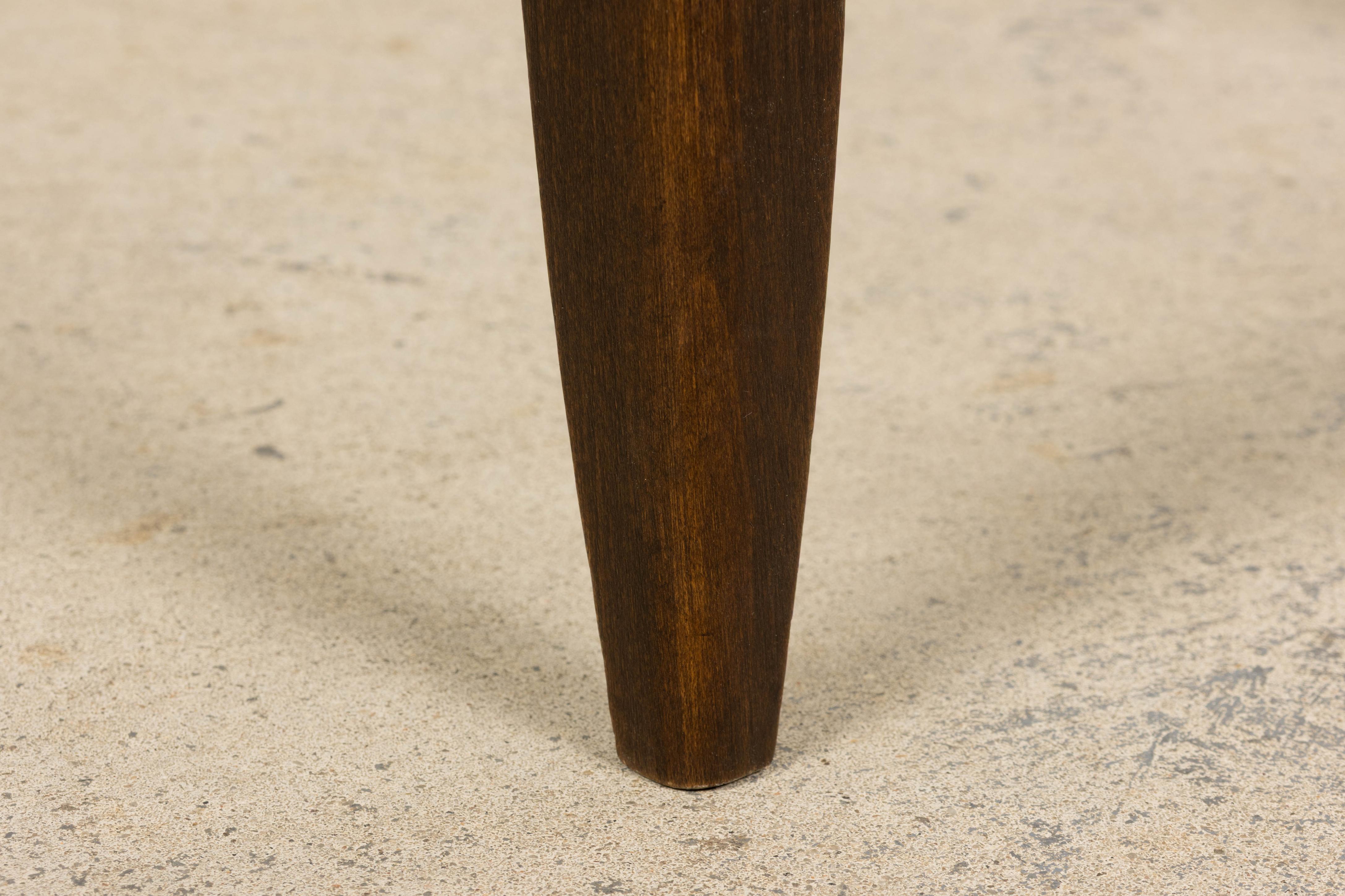 1930s French Art Deco Oak Dining Chairs in Laurel Green Velvet - Set of 6 im Angebot 7