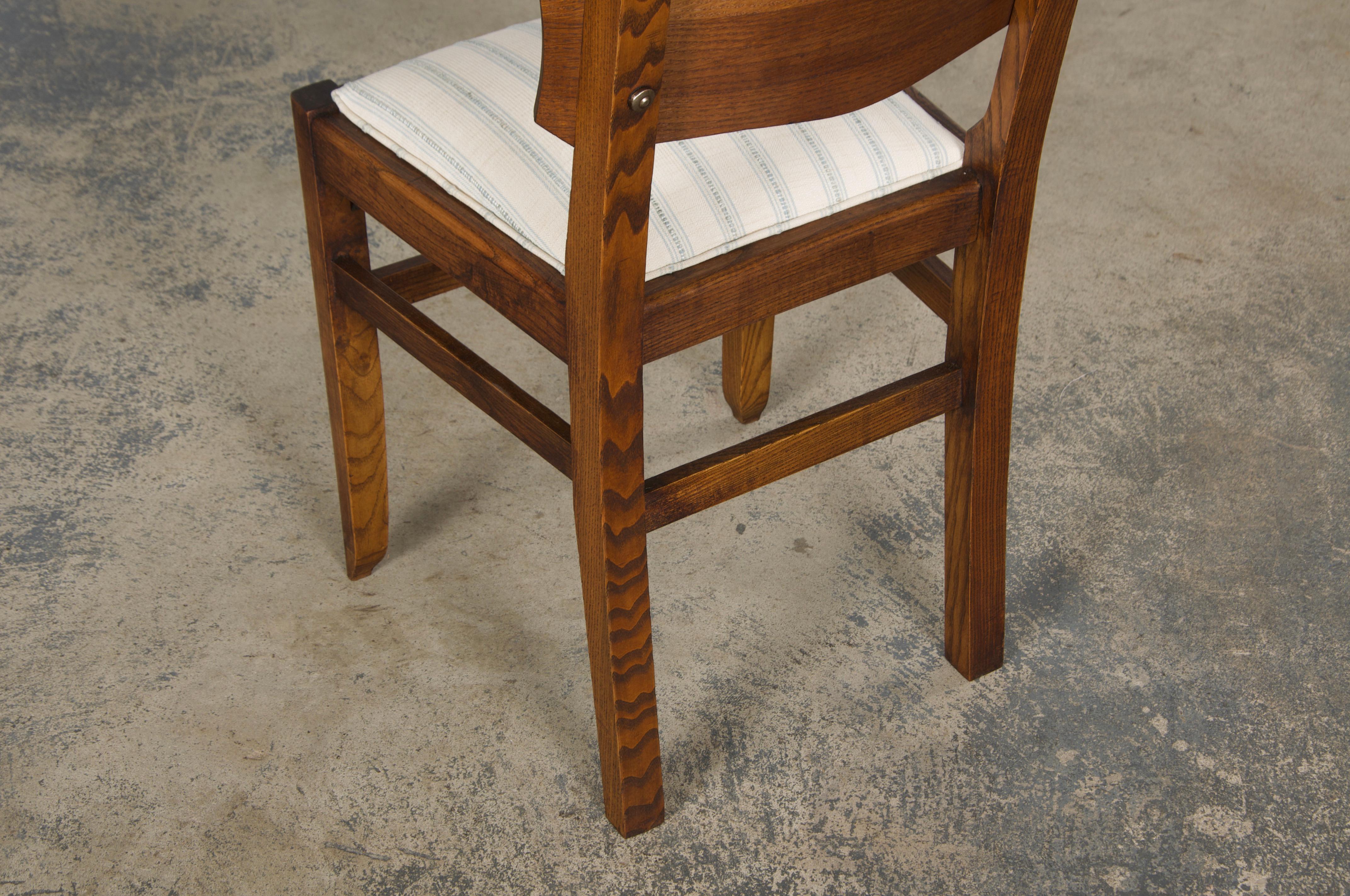 Sedie da pranzo francesi Art Deco degli anni '30 in Oak con tessuto a righe - Set di 6 in vendita 6