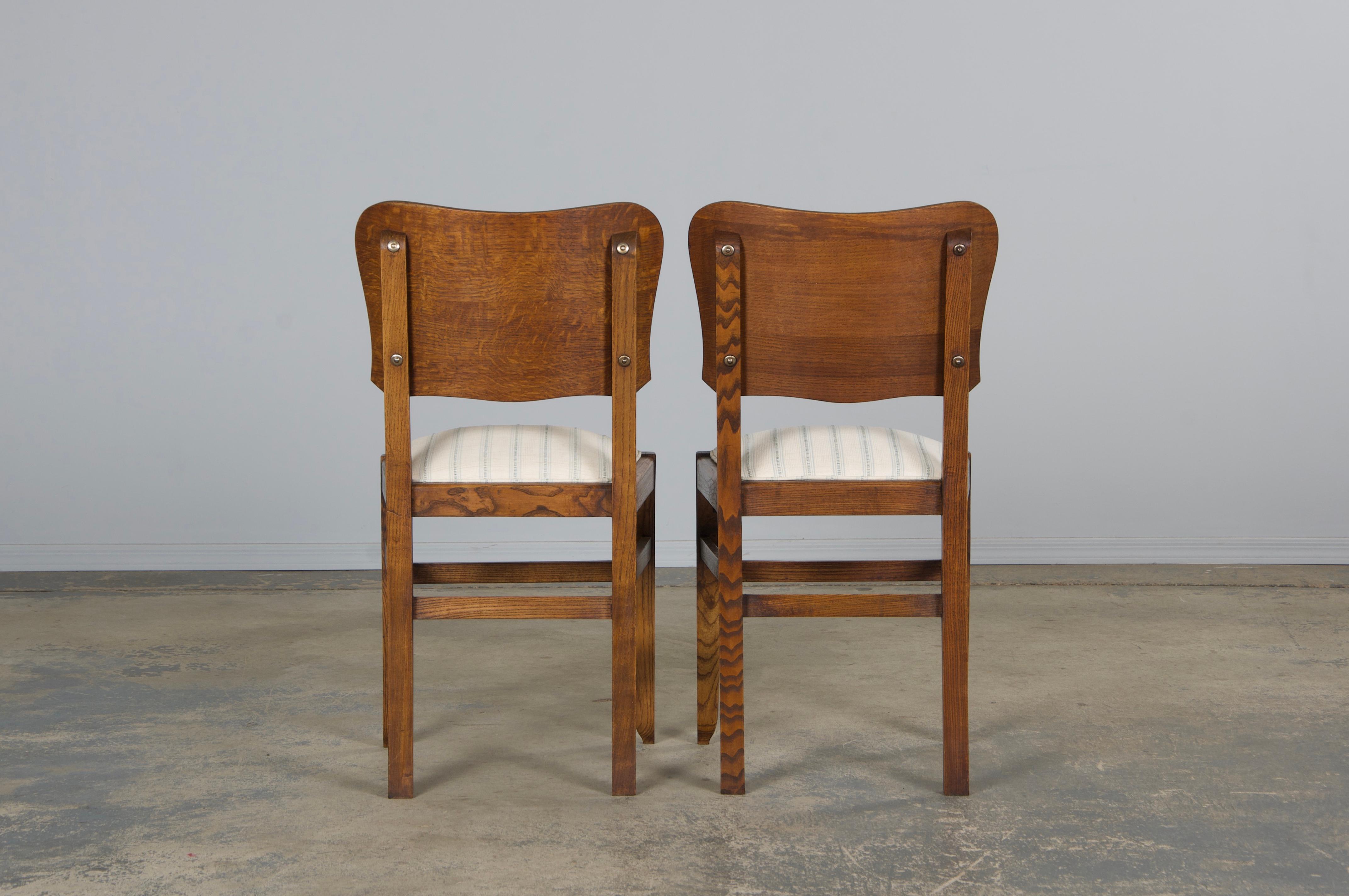 Sedie da pranzo francesi Art Deco degli anni '30 in Oak con tessuto a righe - Set di 6 in vendita 11