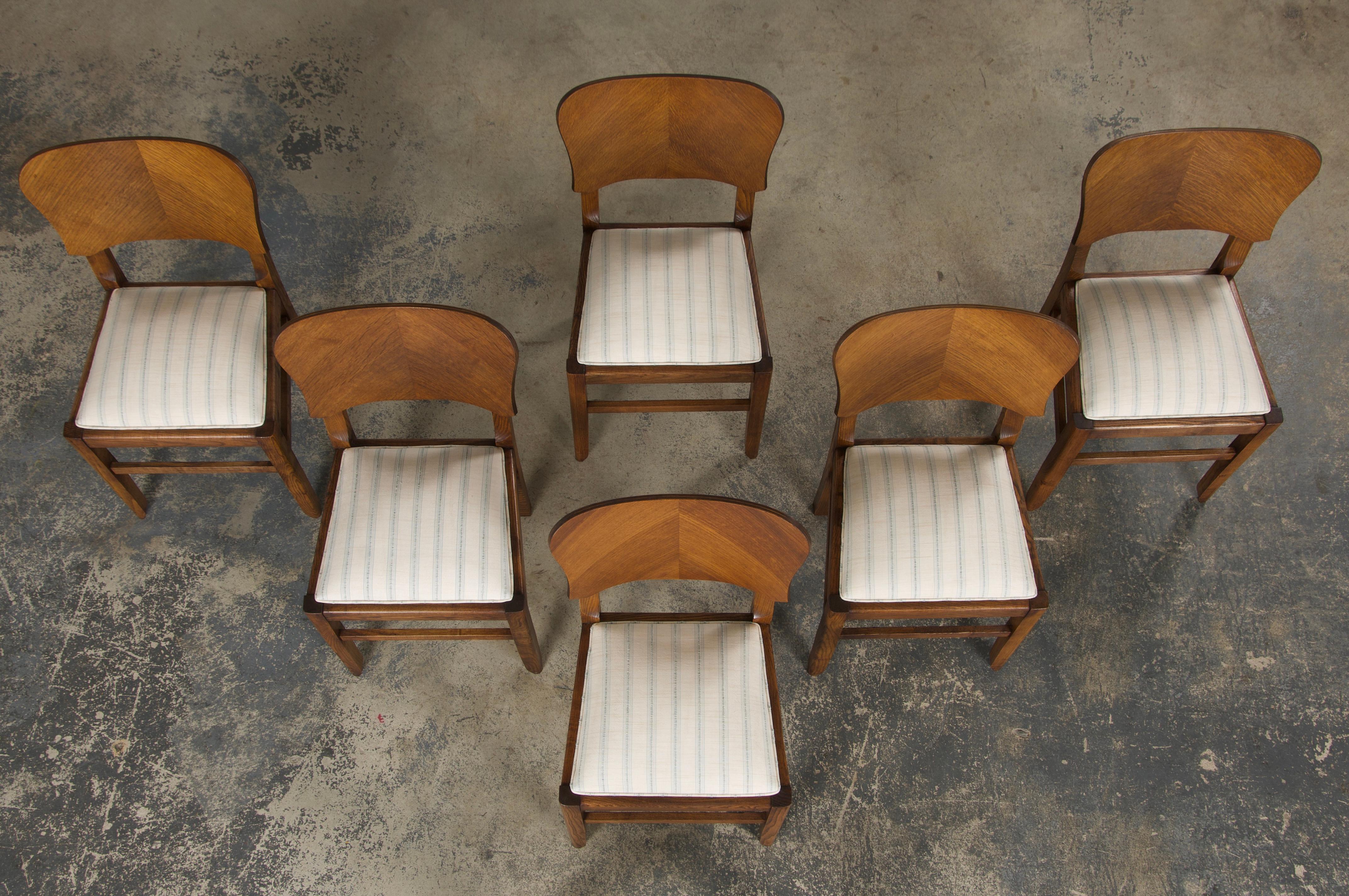 Art Déco Sedie da pranzo francesi Art Deco degli anni '30 in Oak con tessuto a righe - Set di 6 in vendita