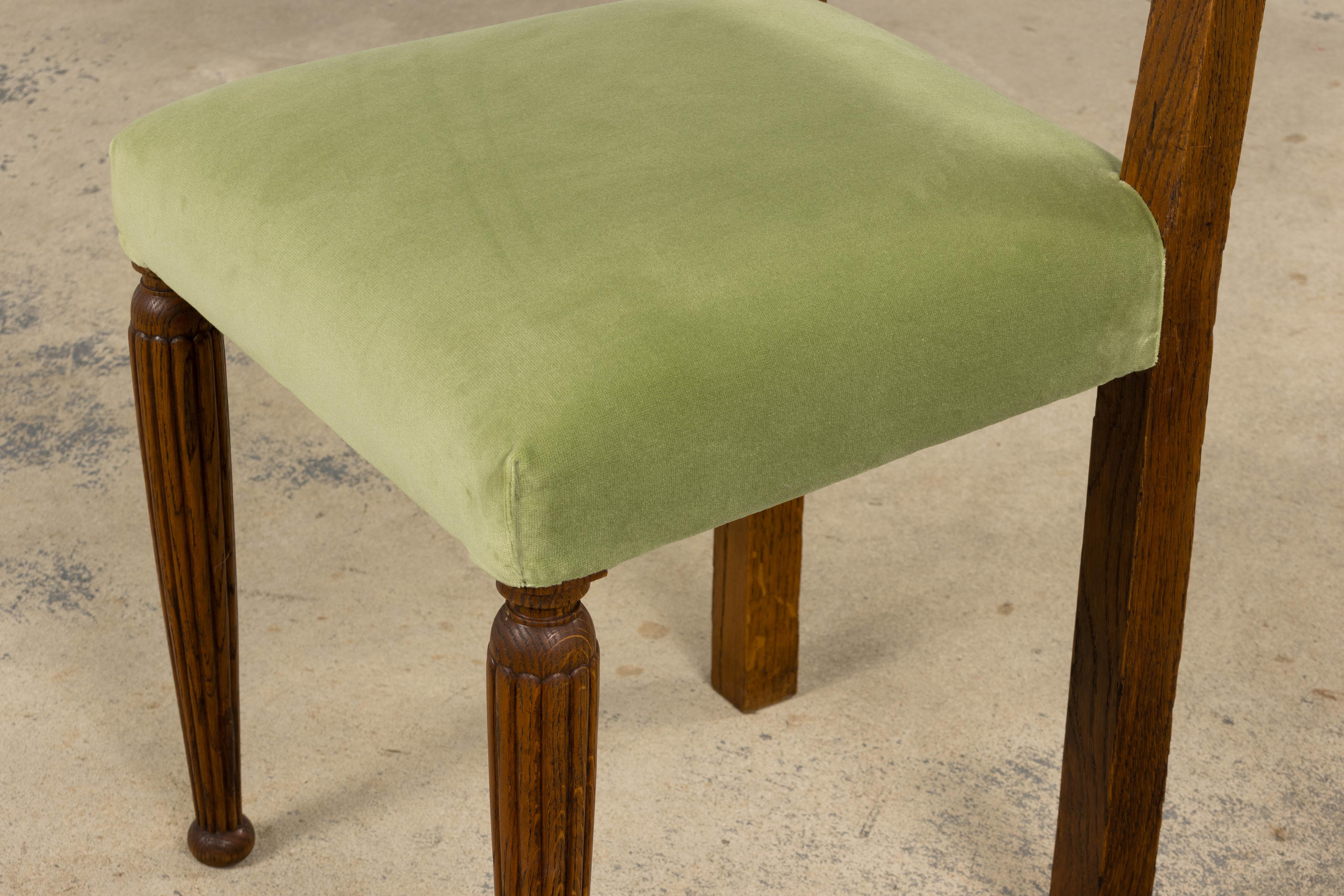 Chais de Comedor Franceses Art Decó de 1930 en Terciopelo Verde Salvia - Set de 6 en venta 13