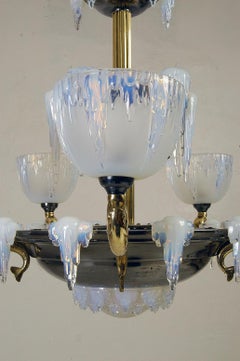 Lustre en verre opalescent Ezan 'Icicle' de Henri Petitot, Art Déco français des années 1930