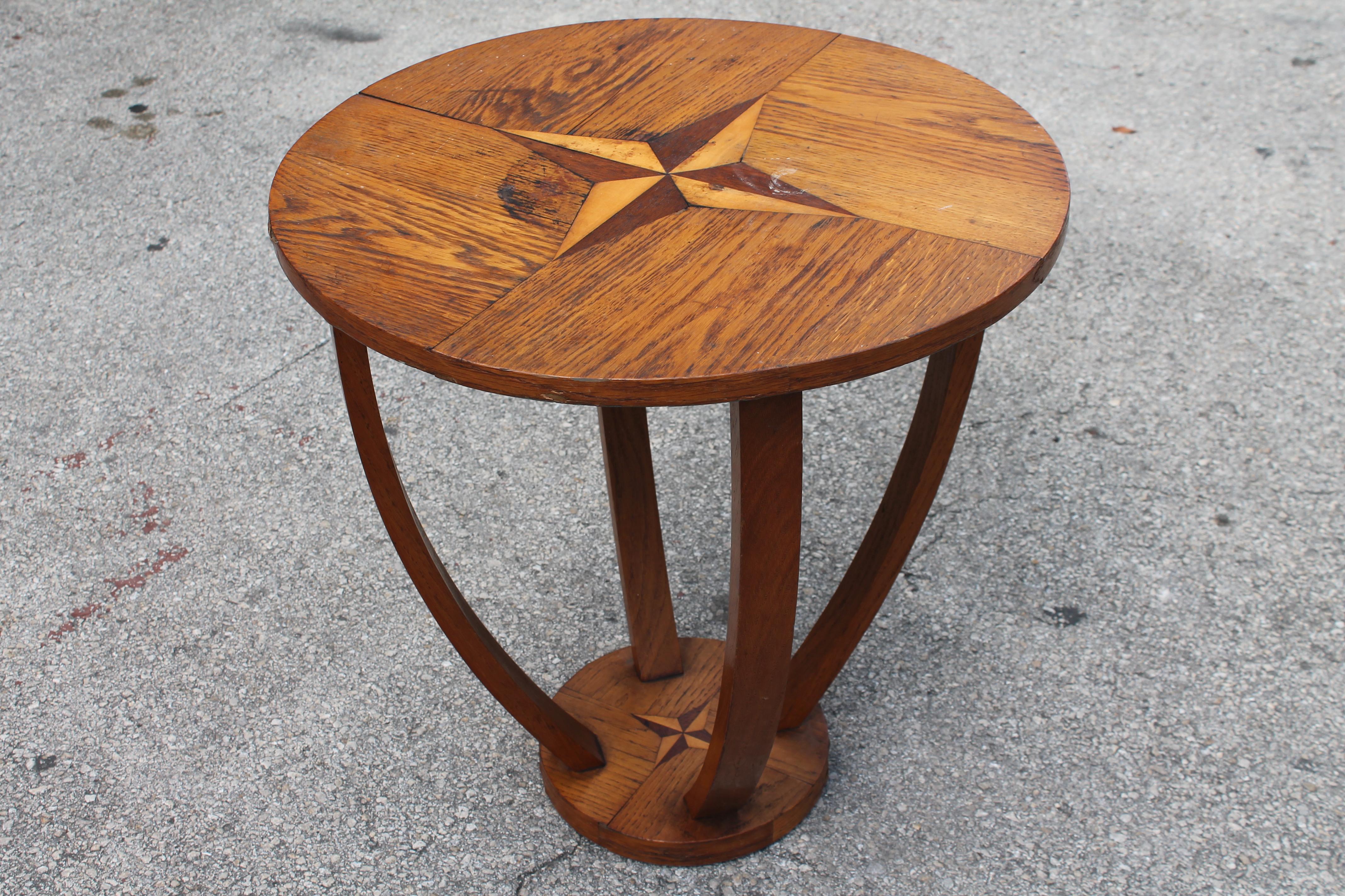Mid-20th Century 1930s French Art Deco Round Side/ Accent Table with Compass Inlay Detail For Sale