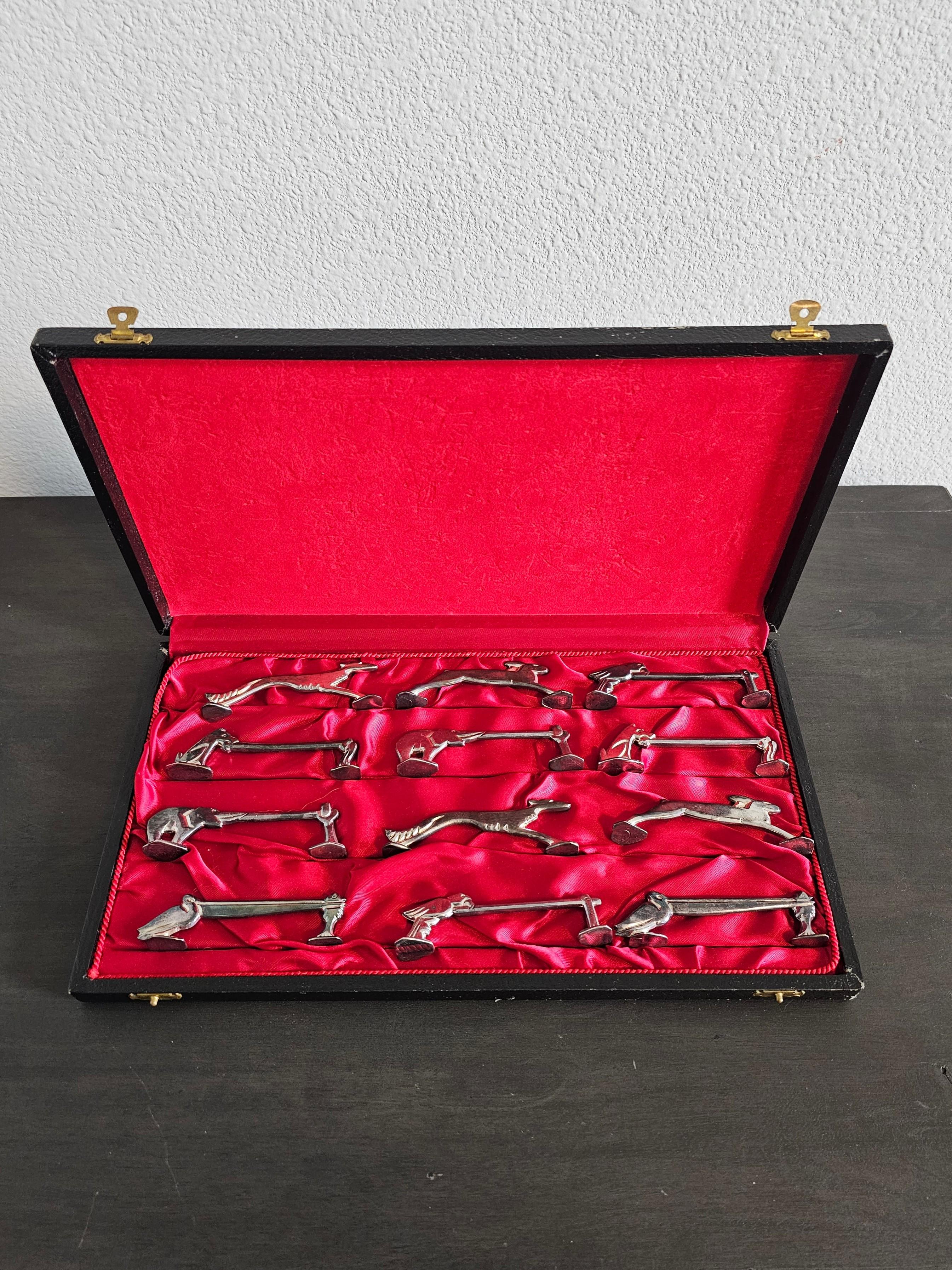 Französisches Art-déco-Silberblech-Tiermesser-Set aus den 1930er Jahren nach Benjamin Rabier im Angebot 9