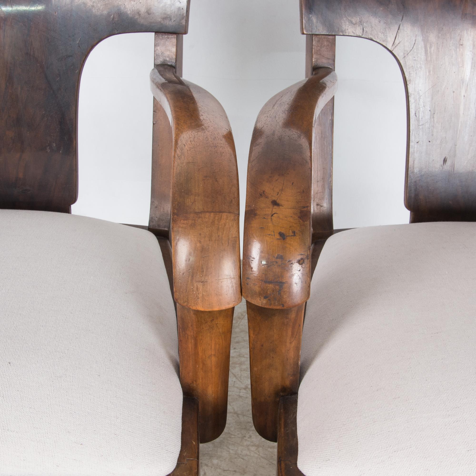 1930s French Art Deco Upholstered Armchairs, a Pair 5