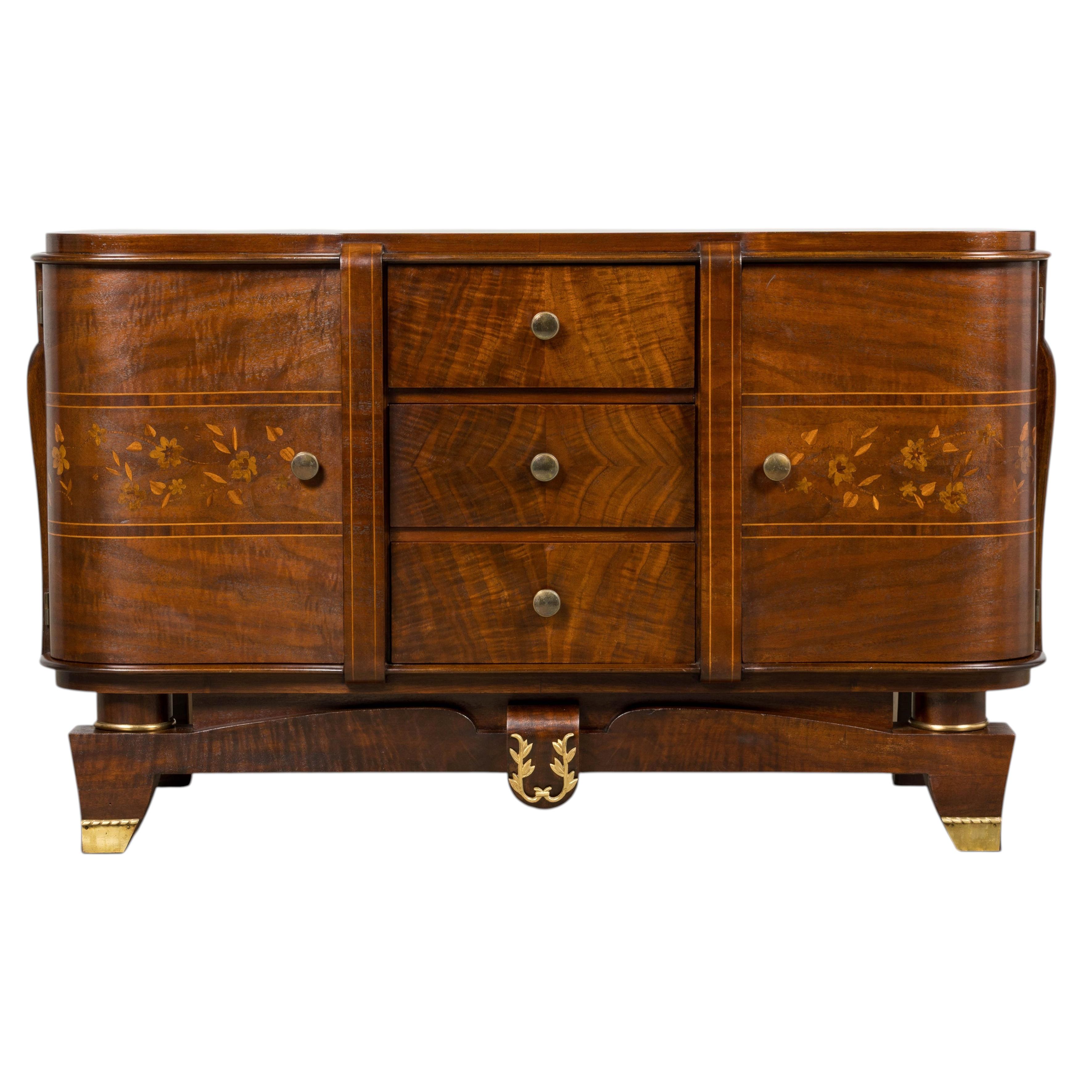1930s French Art Deco Walnut Commode with Floral Marquetry For Sale