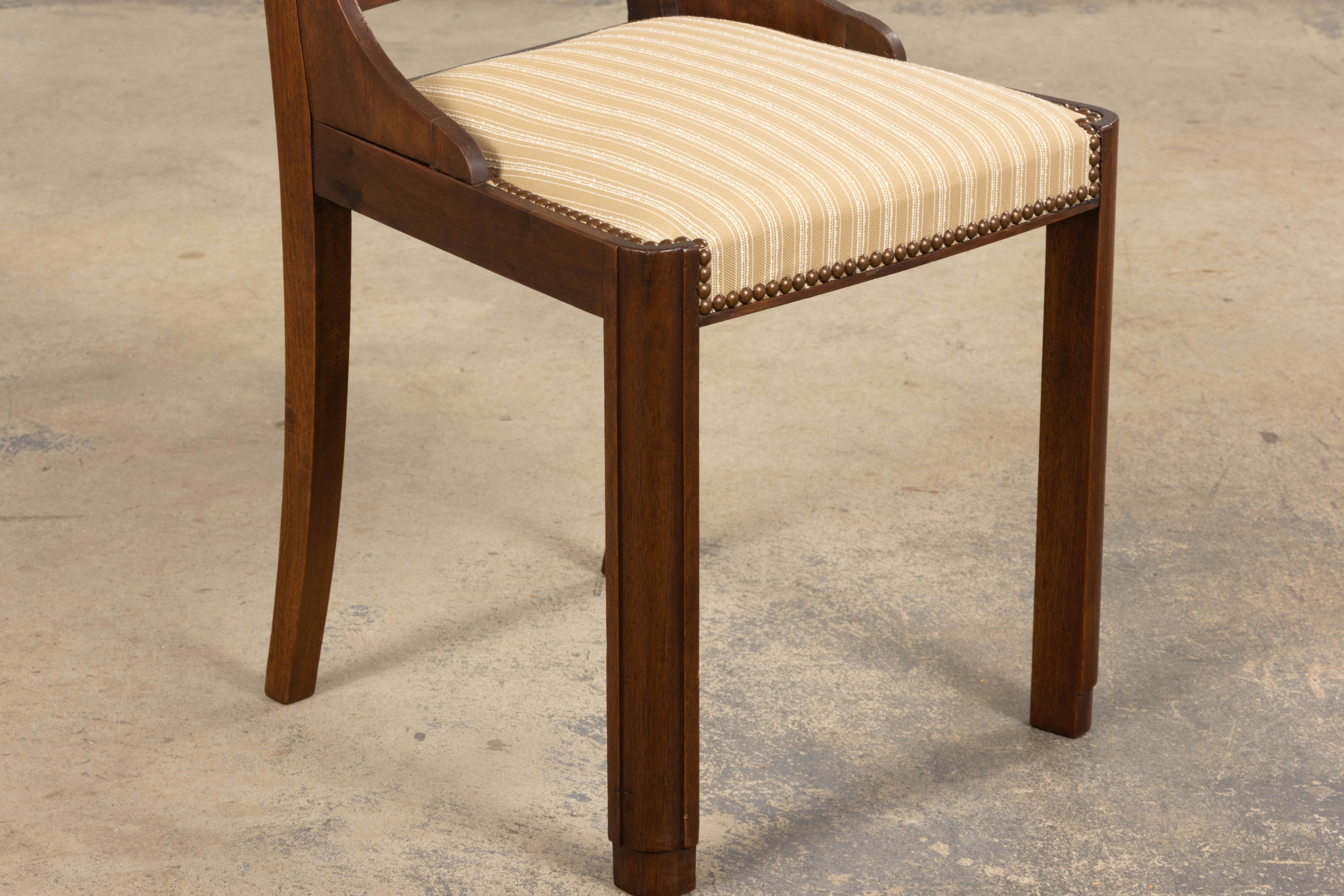 Sedie da pranzo in noce Art Deco francese degli anni '30 a righe beige - Set di 6 in vendita 1