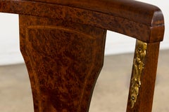 Sillas de comedor francesas de estilo Art Déco de los años 30, de madera de nogal con asientos de cuero, juego de 8