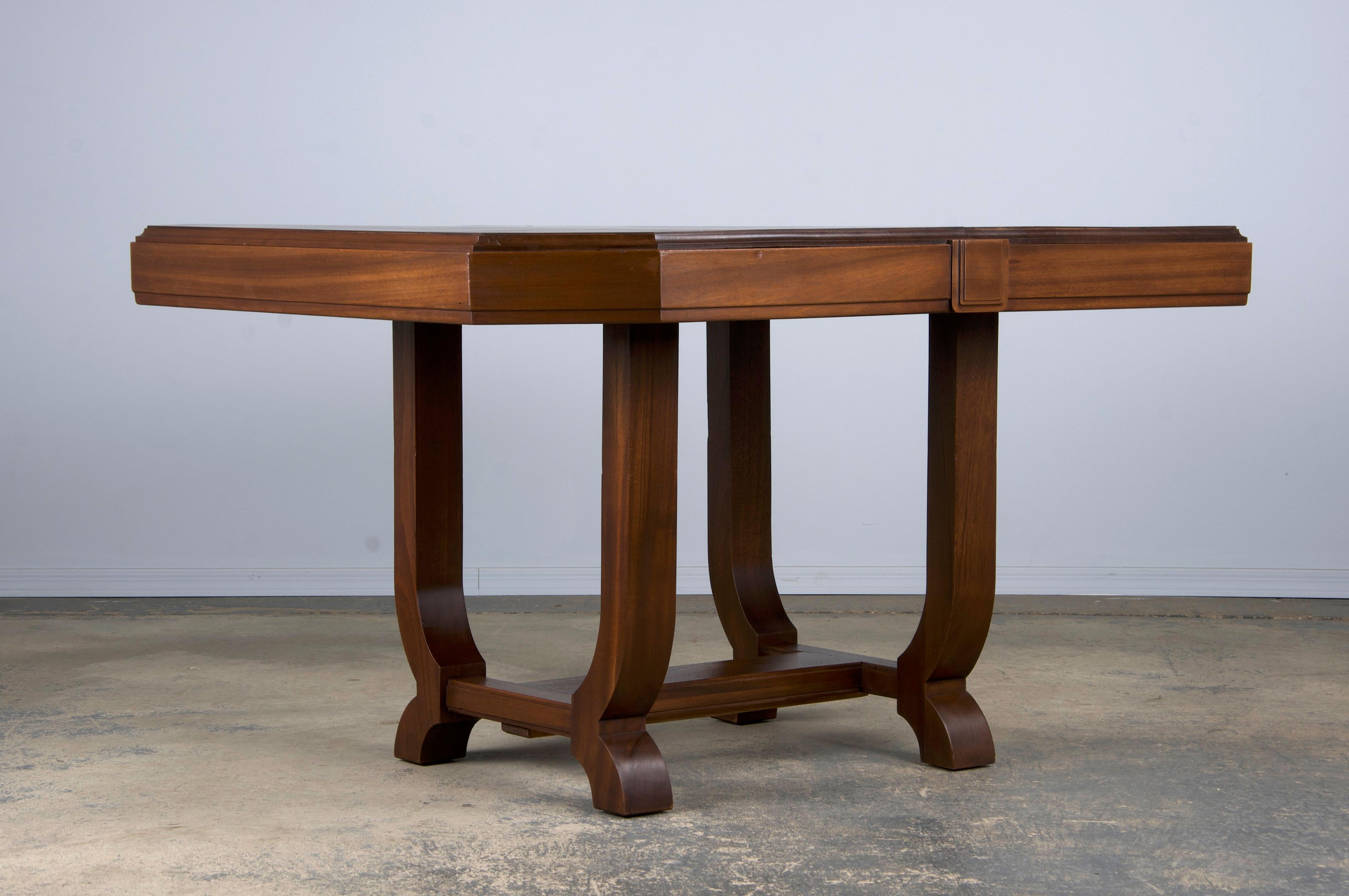 1930s French Art Deco Walnut Dining Table 3