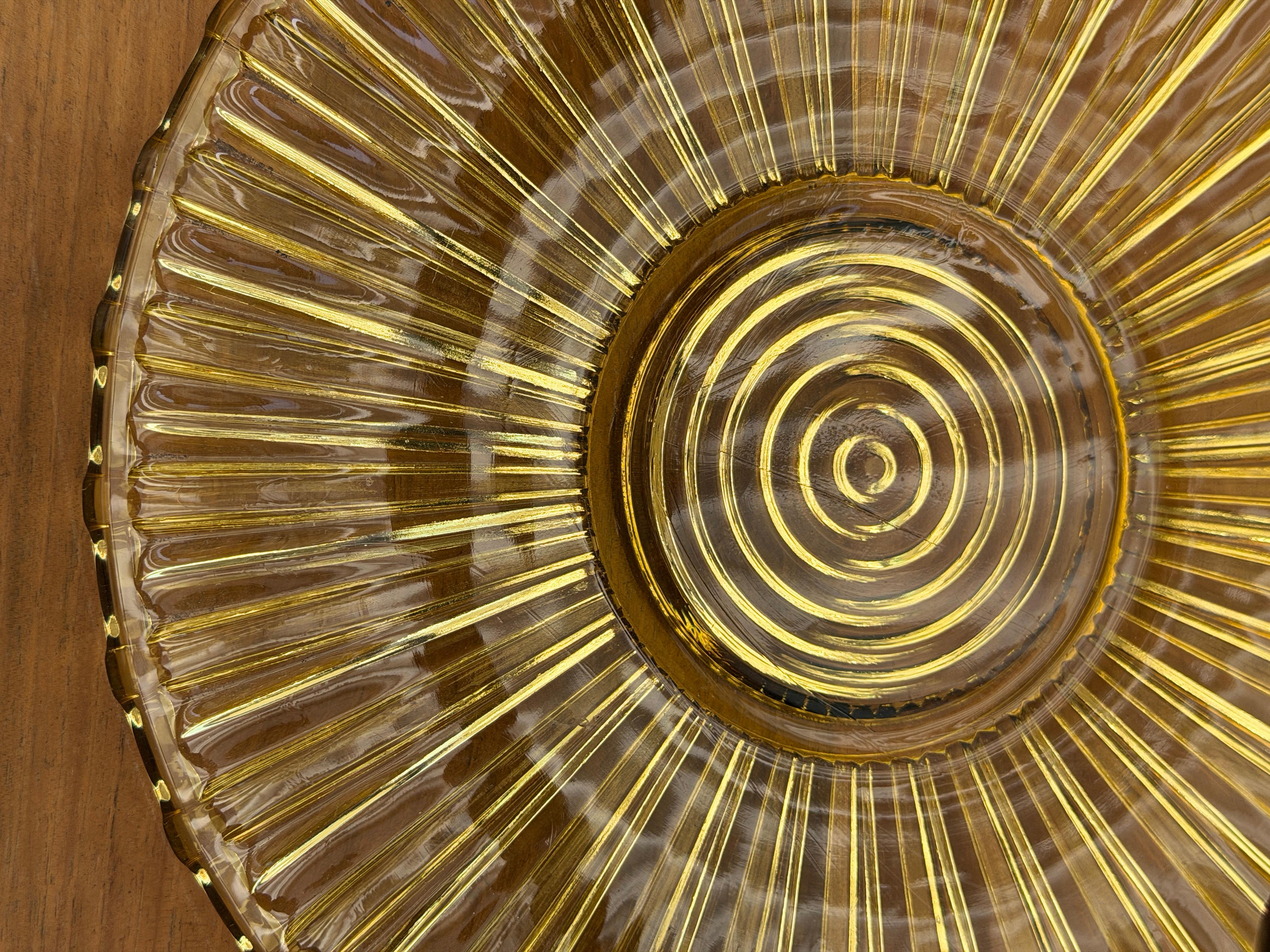 1930's French Art Deco Wooden Vintage Centerpiece (Französisch) im Angebot