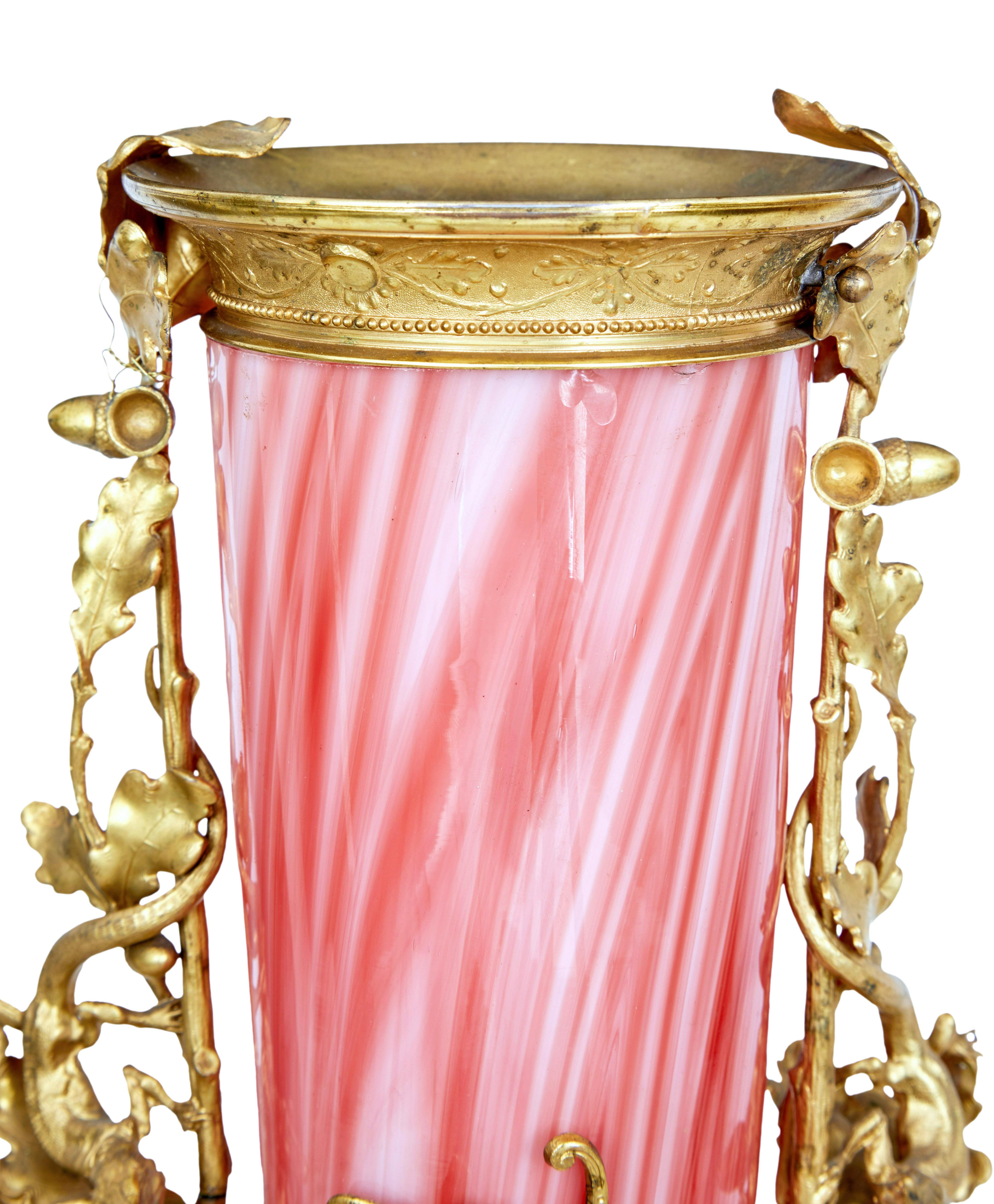 Calco Vaso in vetro artistico francese degli anni '30 con montature in ormù in vendita