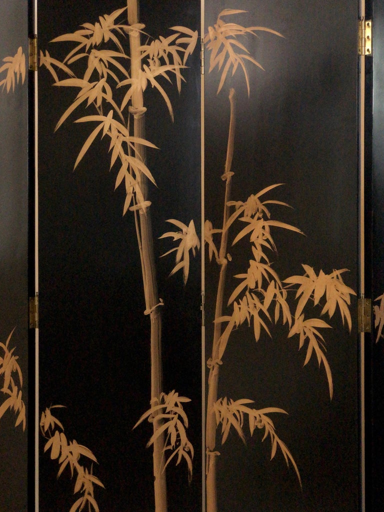 1930s French Black and Golden Paravent Room Divider Screen with Waterfowl Motive For Sale 1