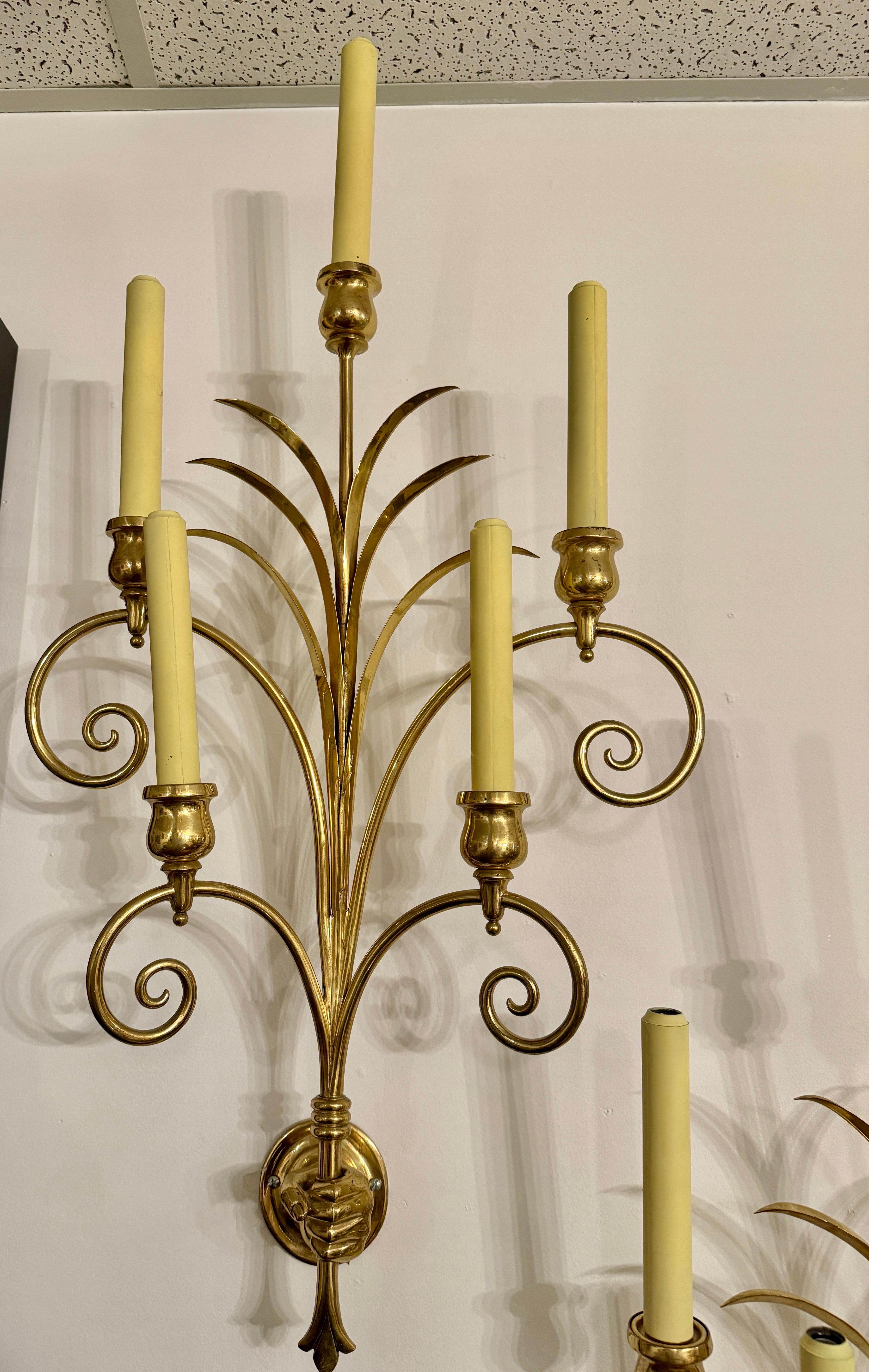 Sconcese francesi a candelabro degli anni '30 in ottone, COPPIA in vendita 2