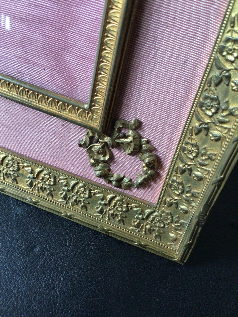 1930s French Brass Picture Frame In Good Condition In Tarrytown, NY