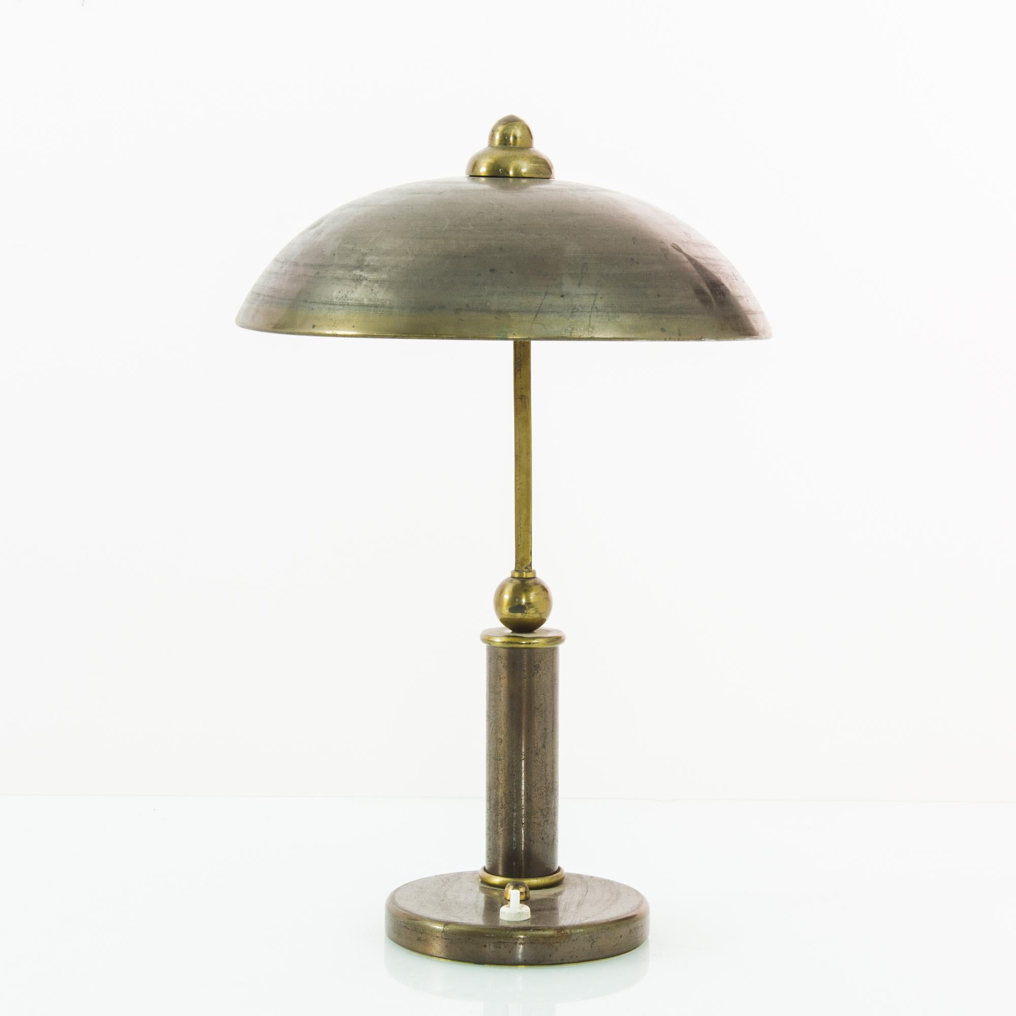 1930s French Brass Table Lamp In Good Condition In High Point, NC