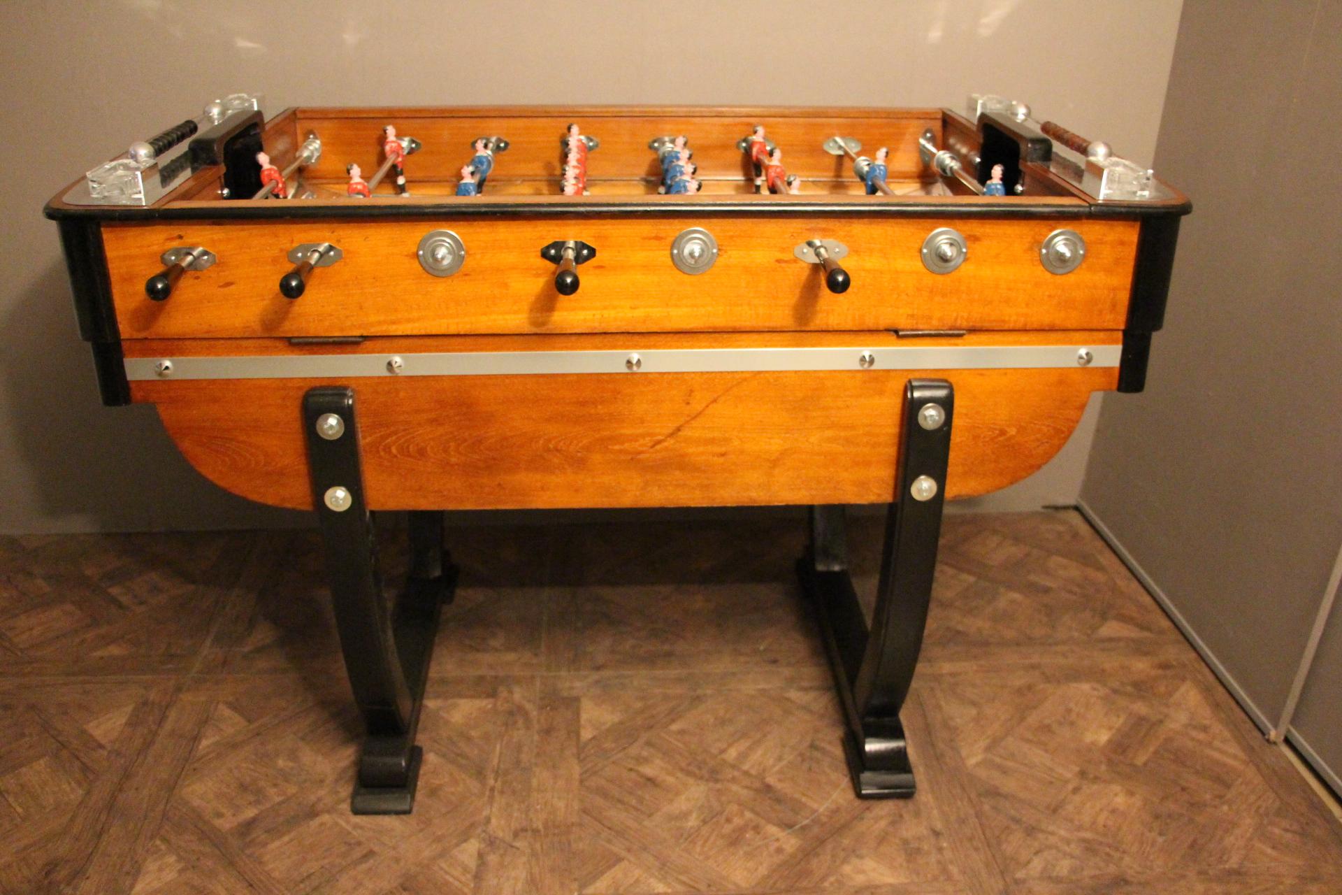1930s French Cafe's Foosball Table 10
