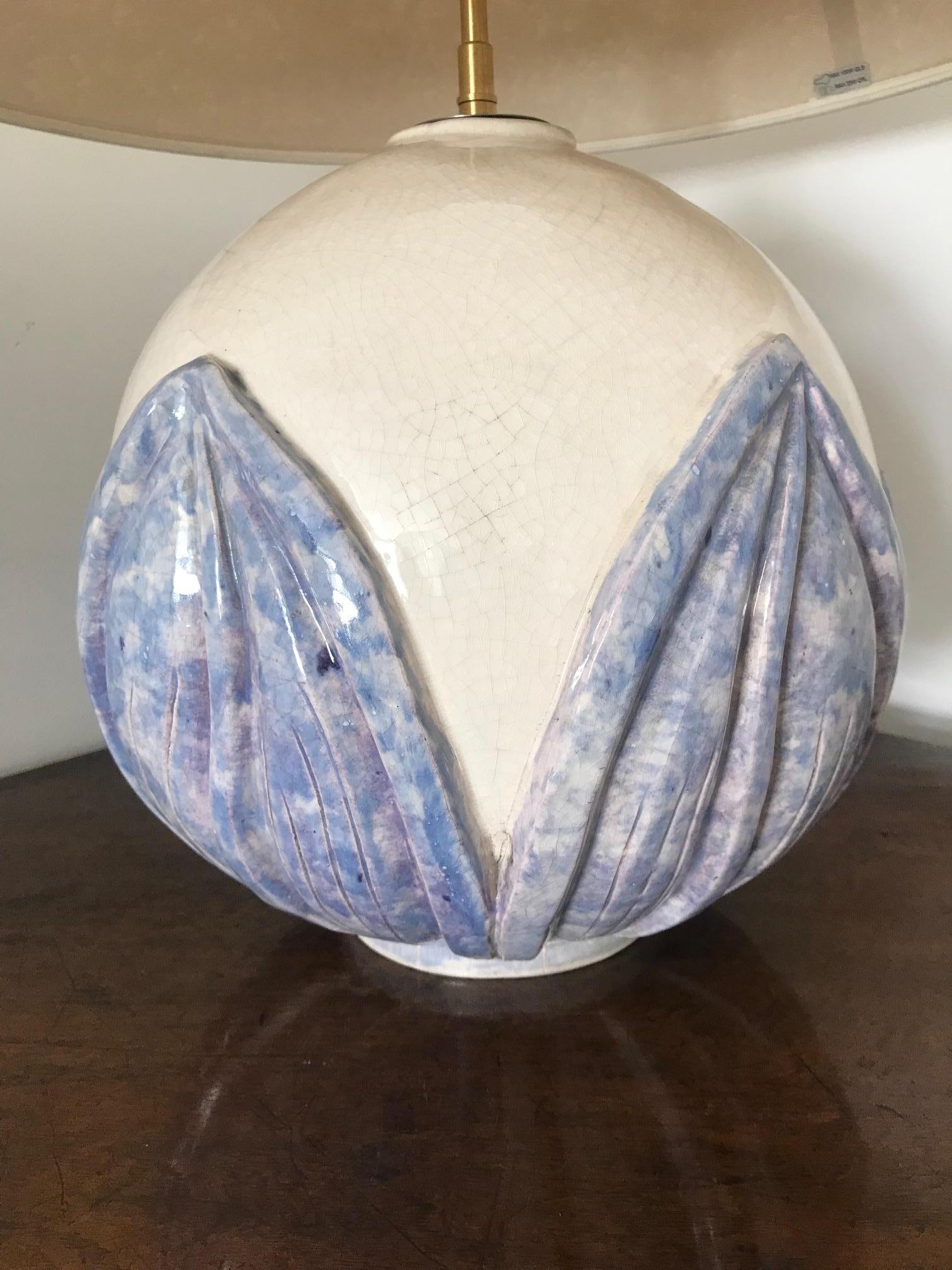 1930s French Ceramic Globe Lamp In Fair Condition For Sale In London, GB