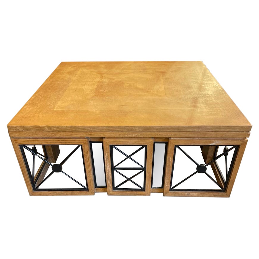 table basse française des années 1930 en chêne décapé et métal en vente