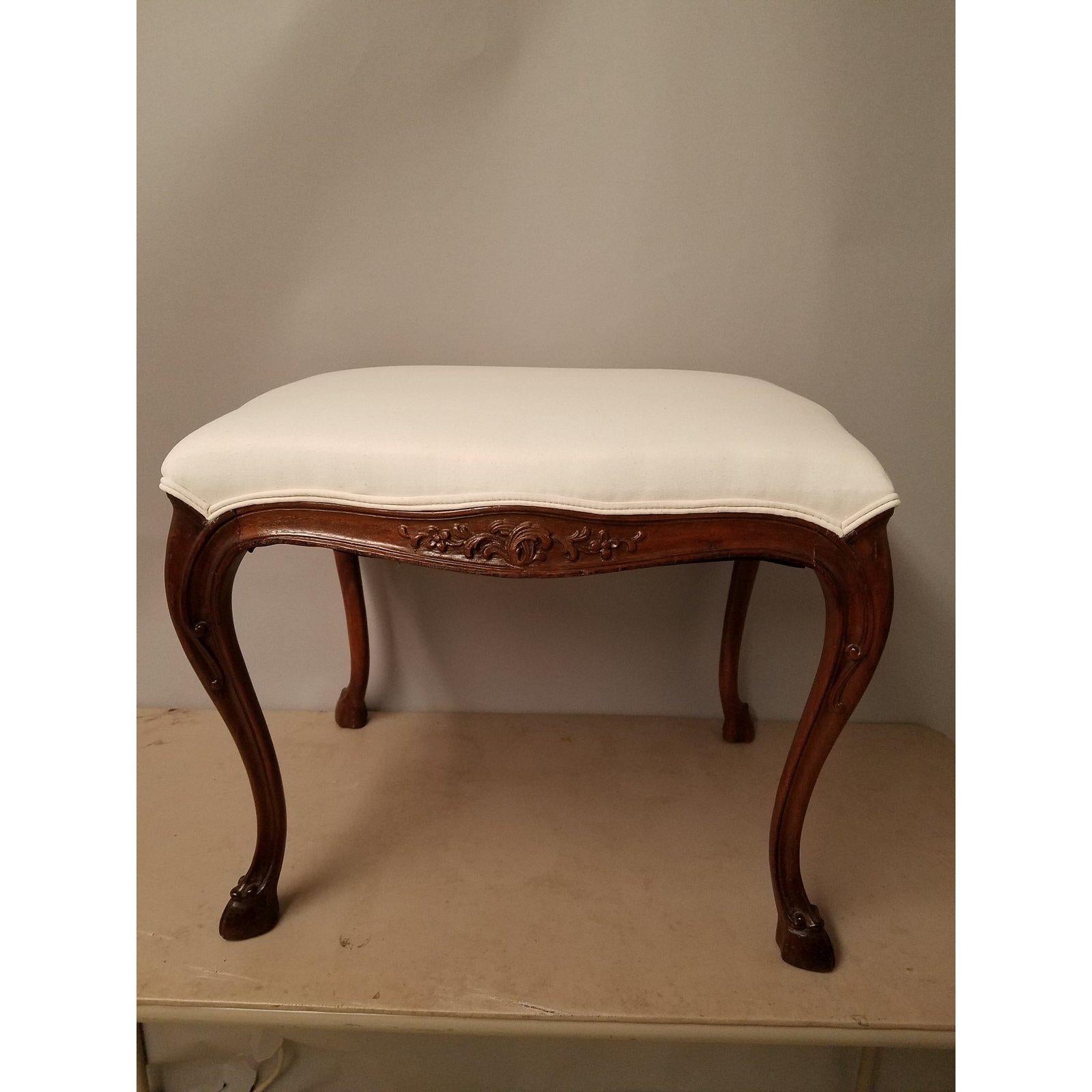 Louis XV 1930s French Country Walnut Bench with Hoof Feet