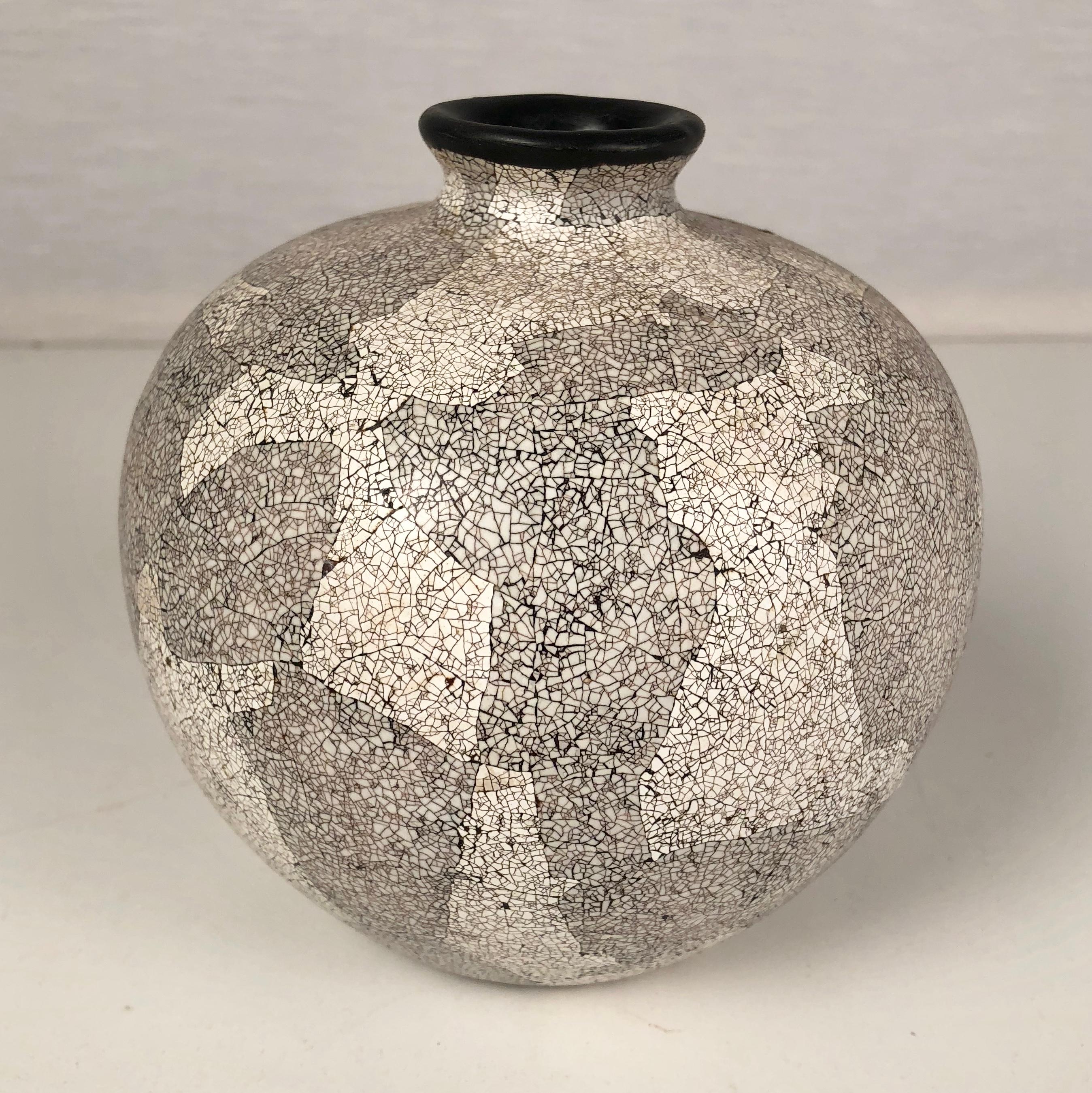 1930's French Eggshell Lacquered Vase 1