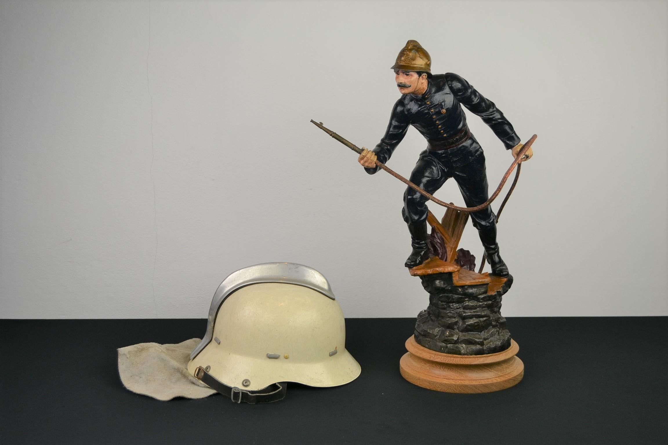 1930s French Fireman Firefighter Trophy Statue 10