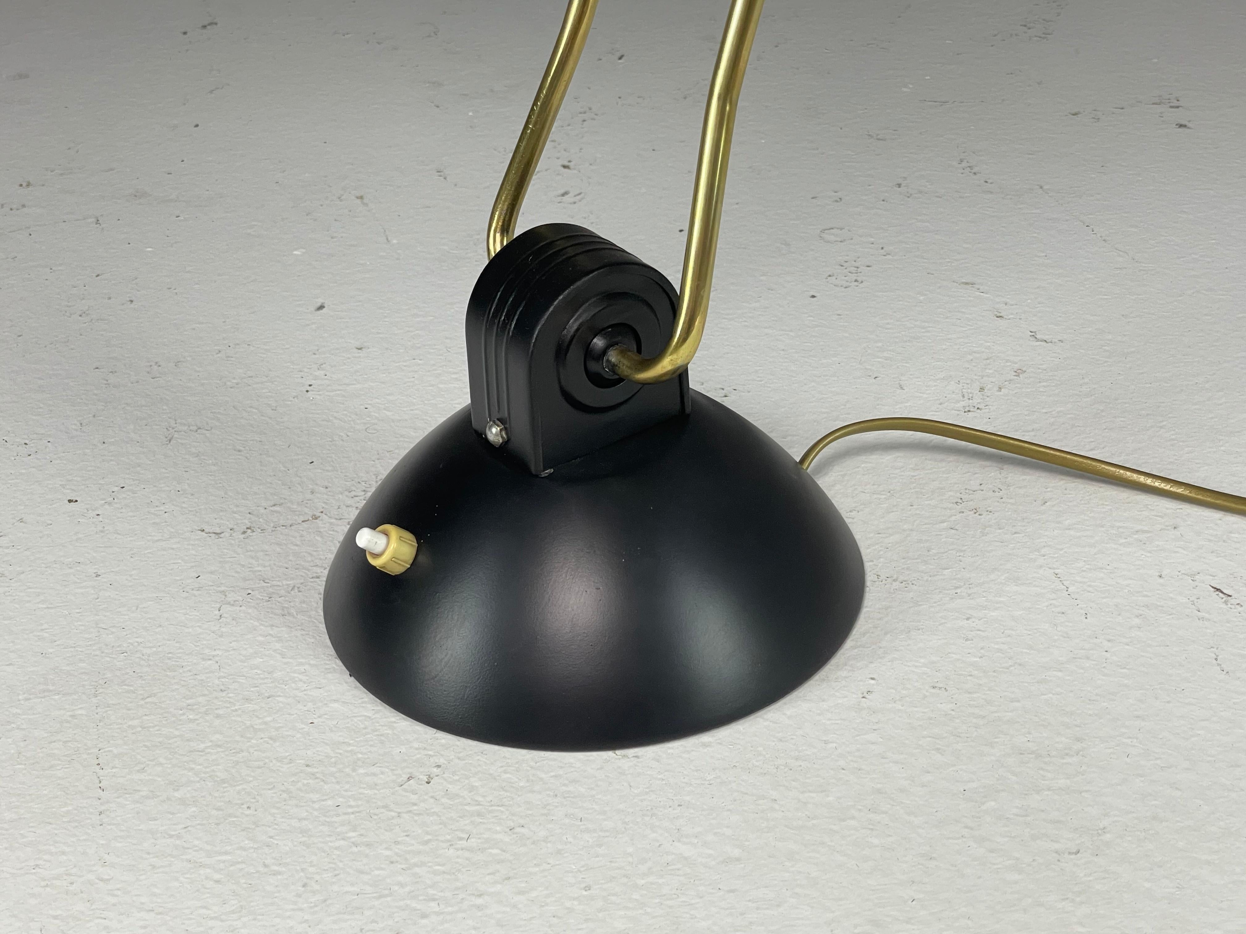 20th Century 1930's French Industrial Desk Lamp For Sale