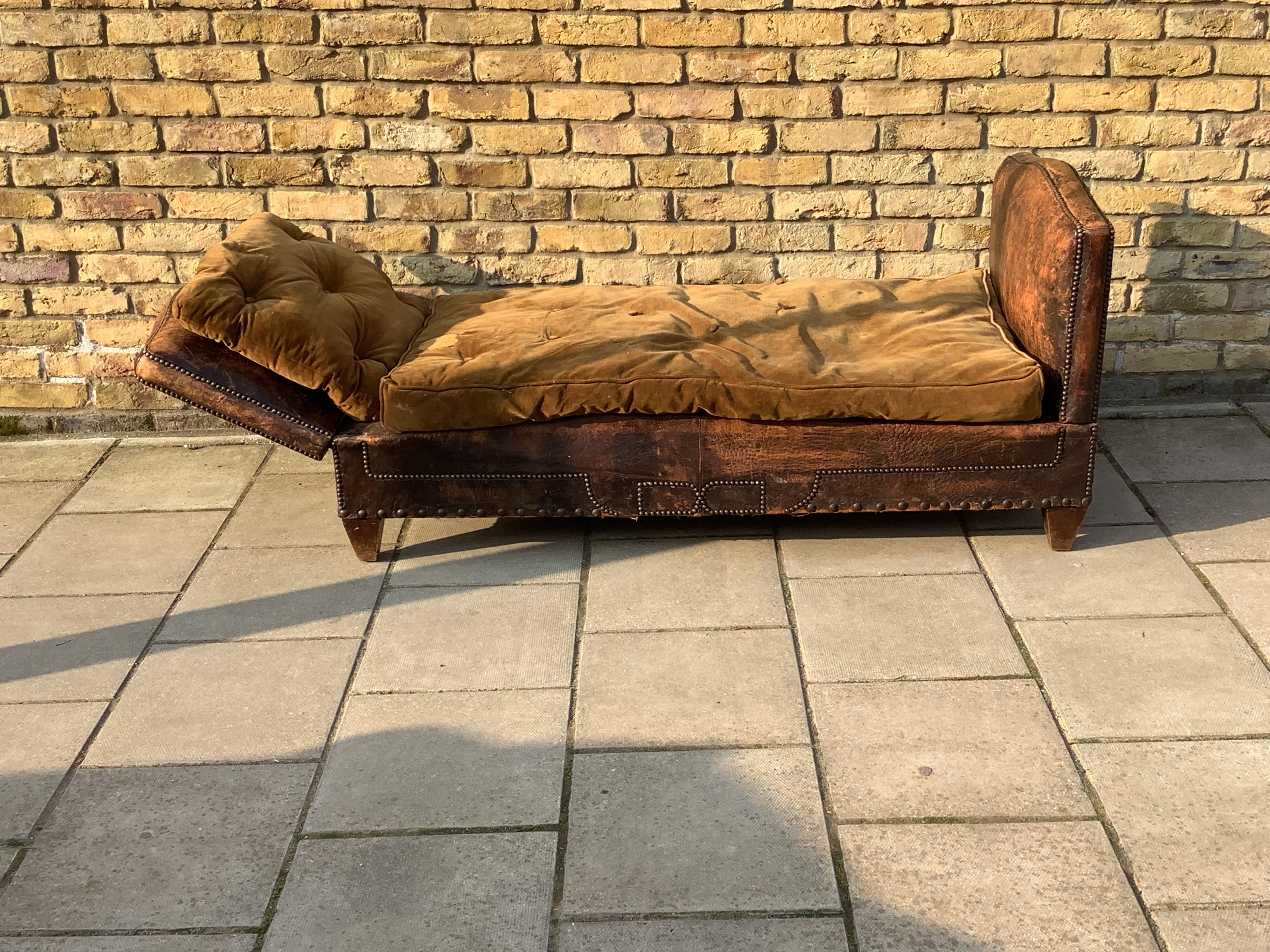 20th Century 1930’s French Leather Daybed
