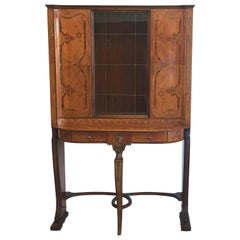 1930s French Louis XV Style Inlaid and Lacquered Curio Cabinet