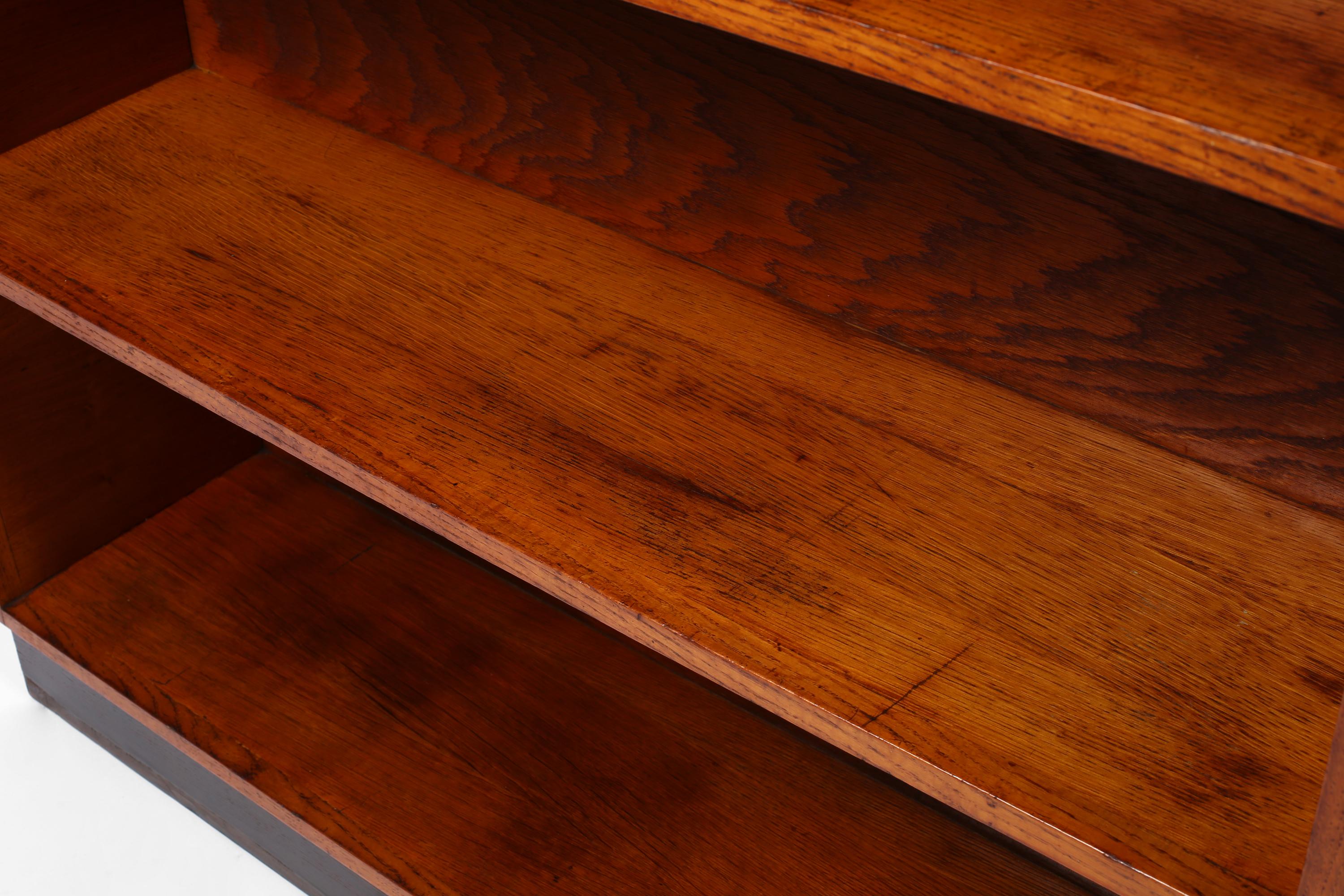 1930s French Modernist Oak Bookcase For Sale 8