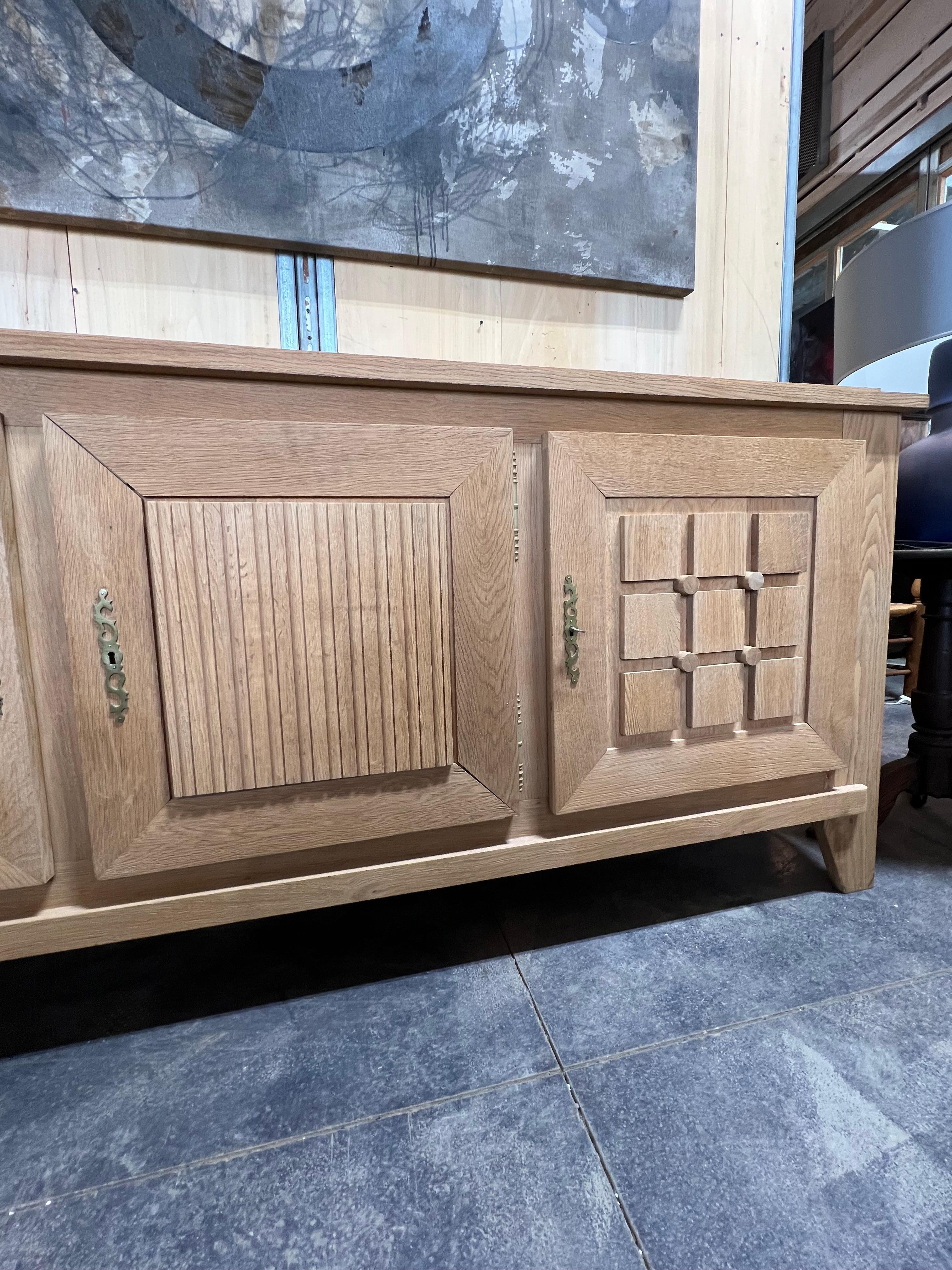 Art Déco Credenza francese in Oak del 1930 in vendita