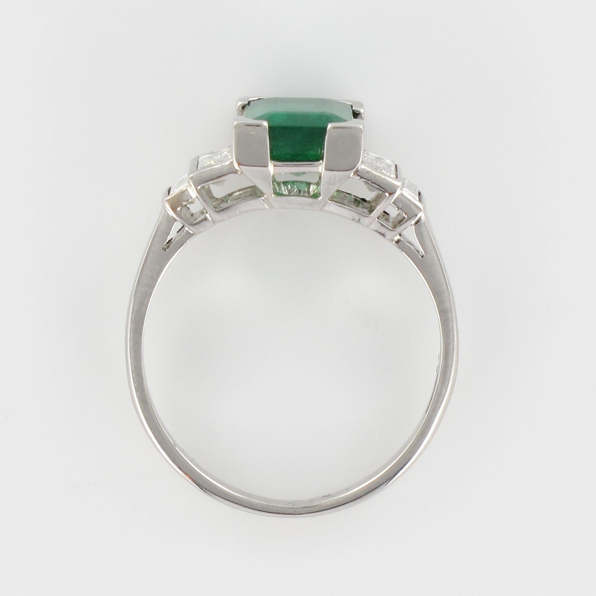 1930s French Platinum Art Deco Emerald Diamond Ring 3