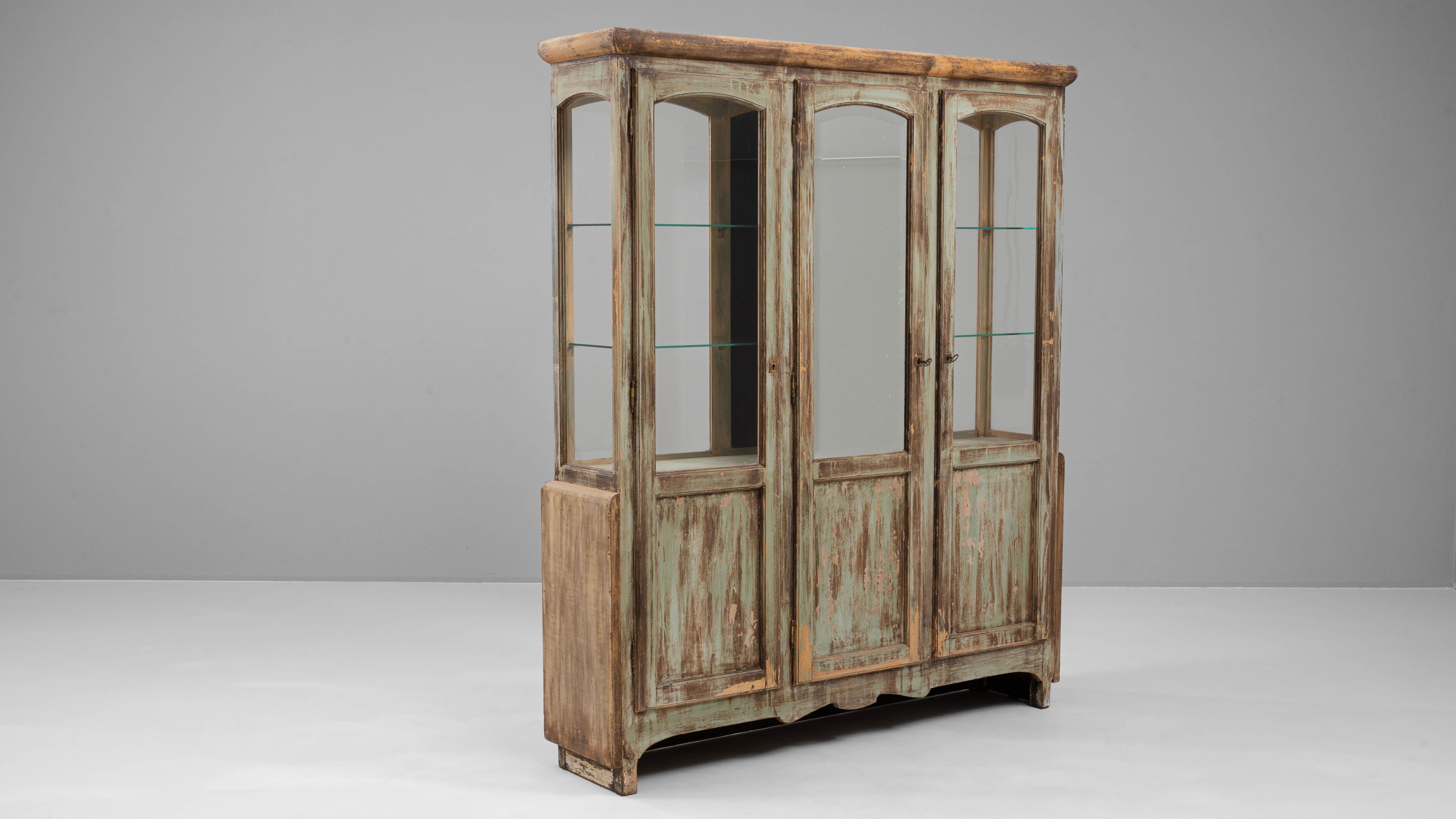 1930s French Store Vitrine For Sale 3