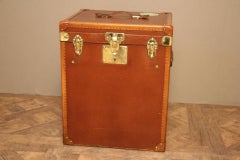 1930er French Tall Brown Canvas Hat Trunk:: Hat Box