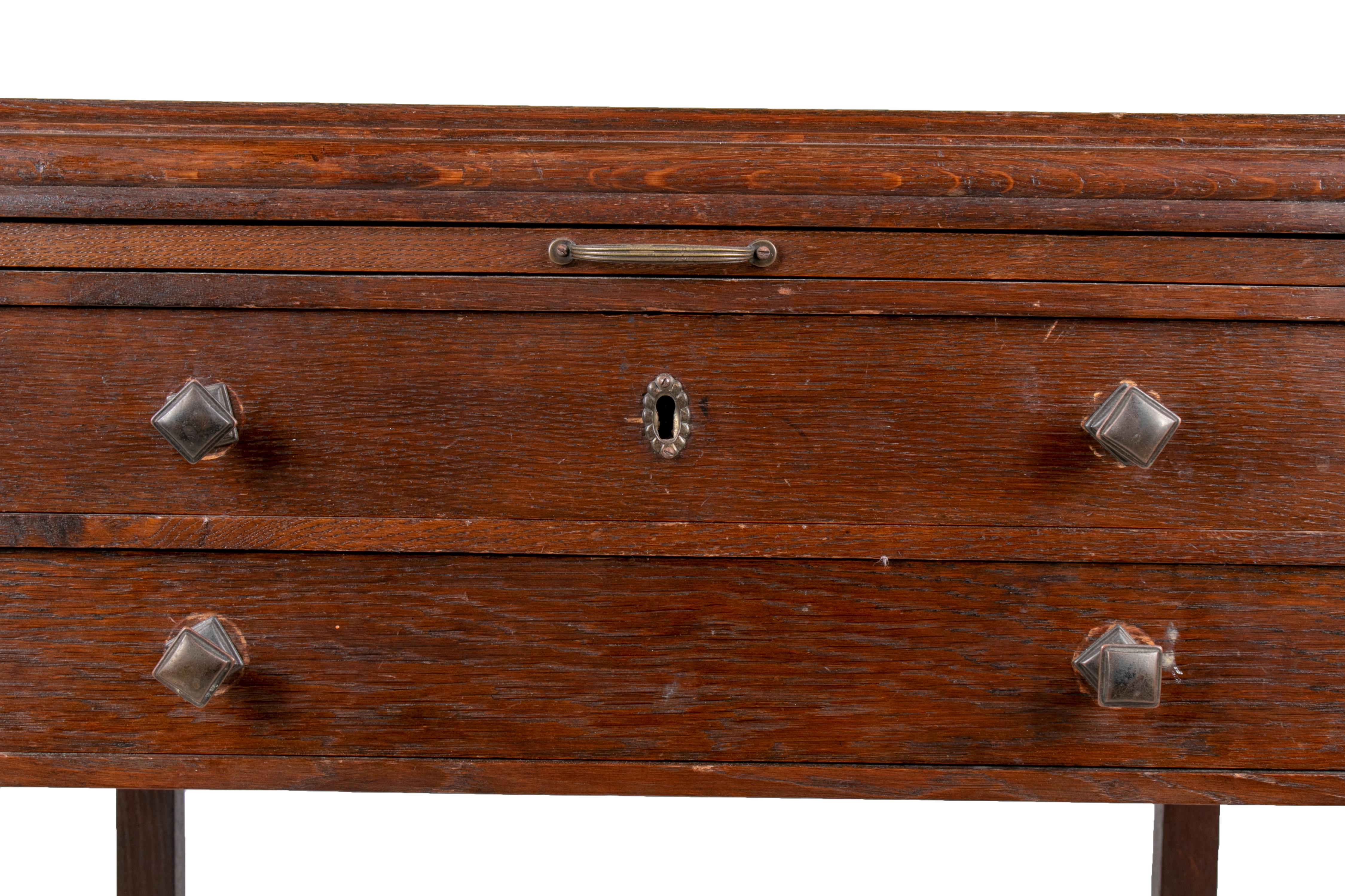 1930s French Two-Drawer Auxiliary Table 4