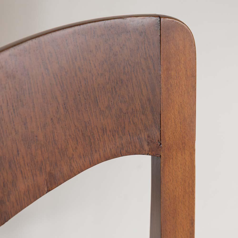 Sedie da pranzo francesi con schienale ondulato in noce del 1930 in vendita 11