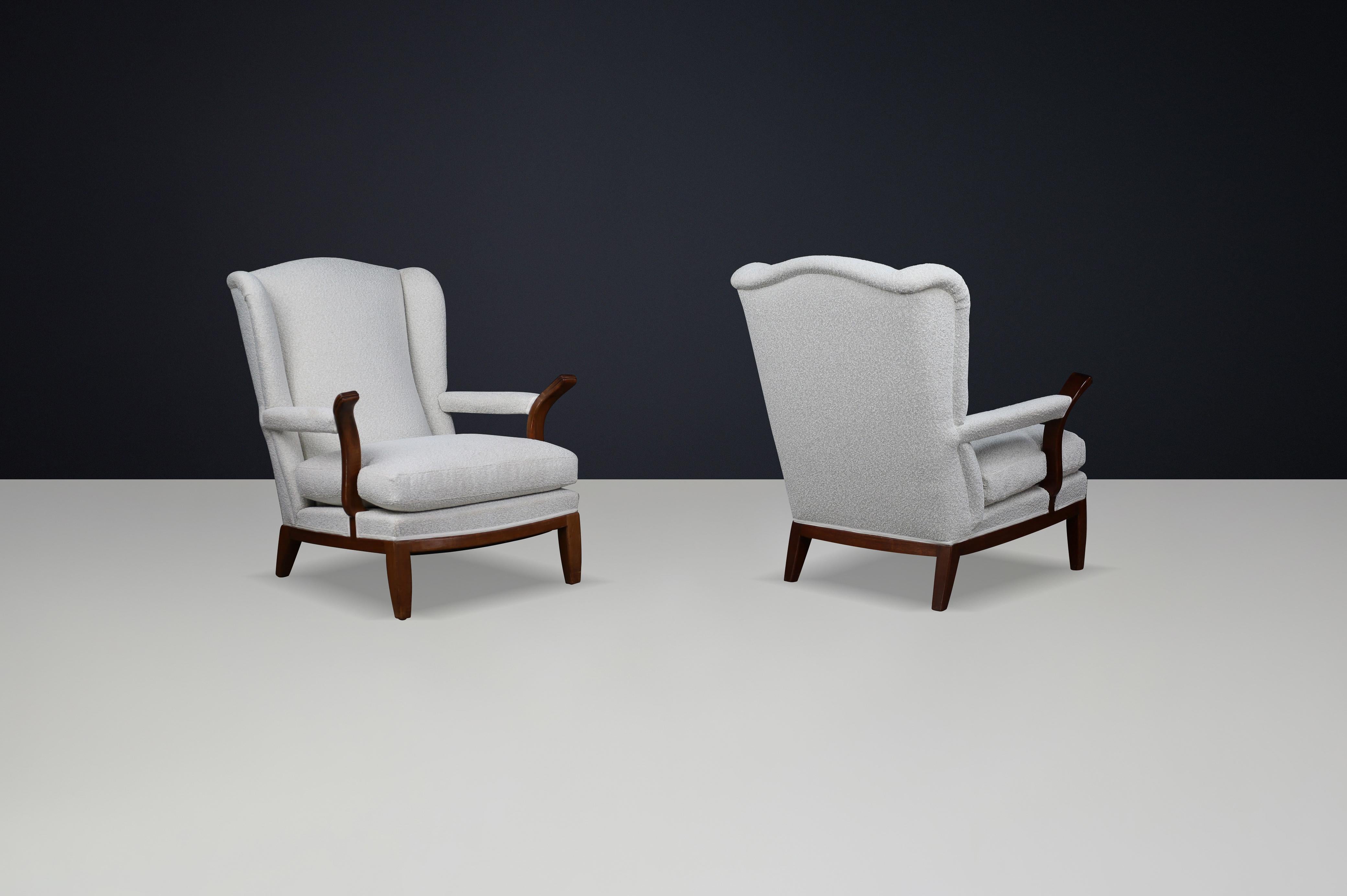 Upholstery 1930s French Wingback Lounge Chairs in the Style of Guillerme et Chambron For Sale