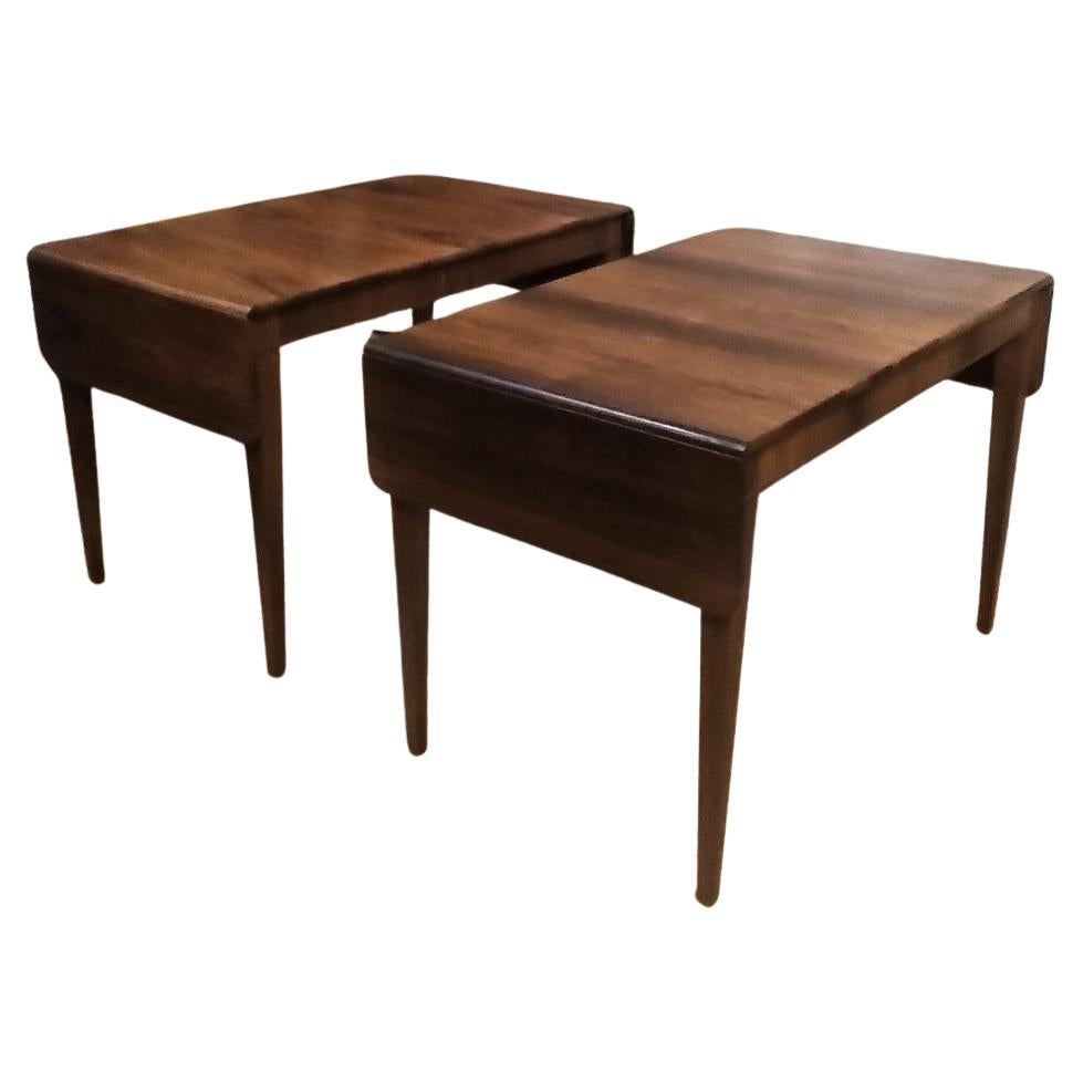 Danois 1930s Frits Henningsen Pair of Sofa tables en vente