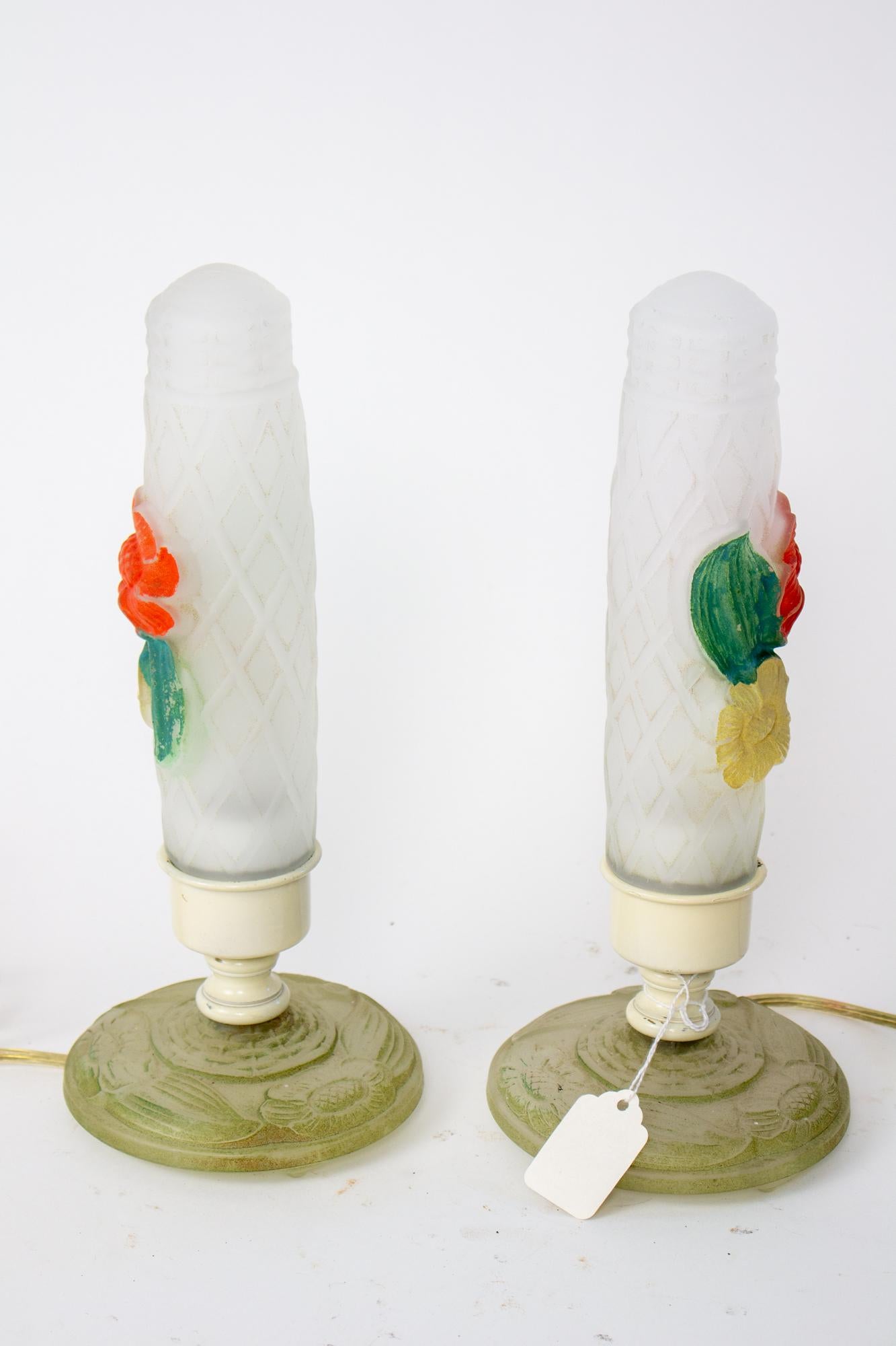 Art Deco 1930's Frosted Glass Floral Boudoir Lamps - a Pair For Sale